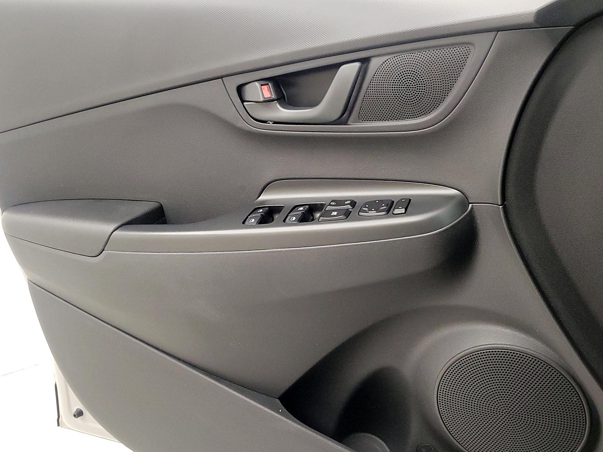 Thumbnail: 2023 Hyundai Kona - 12