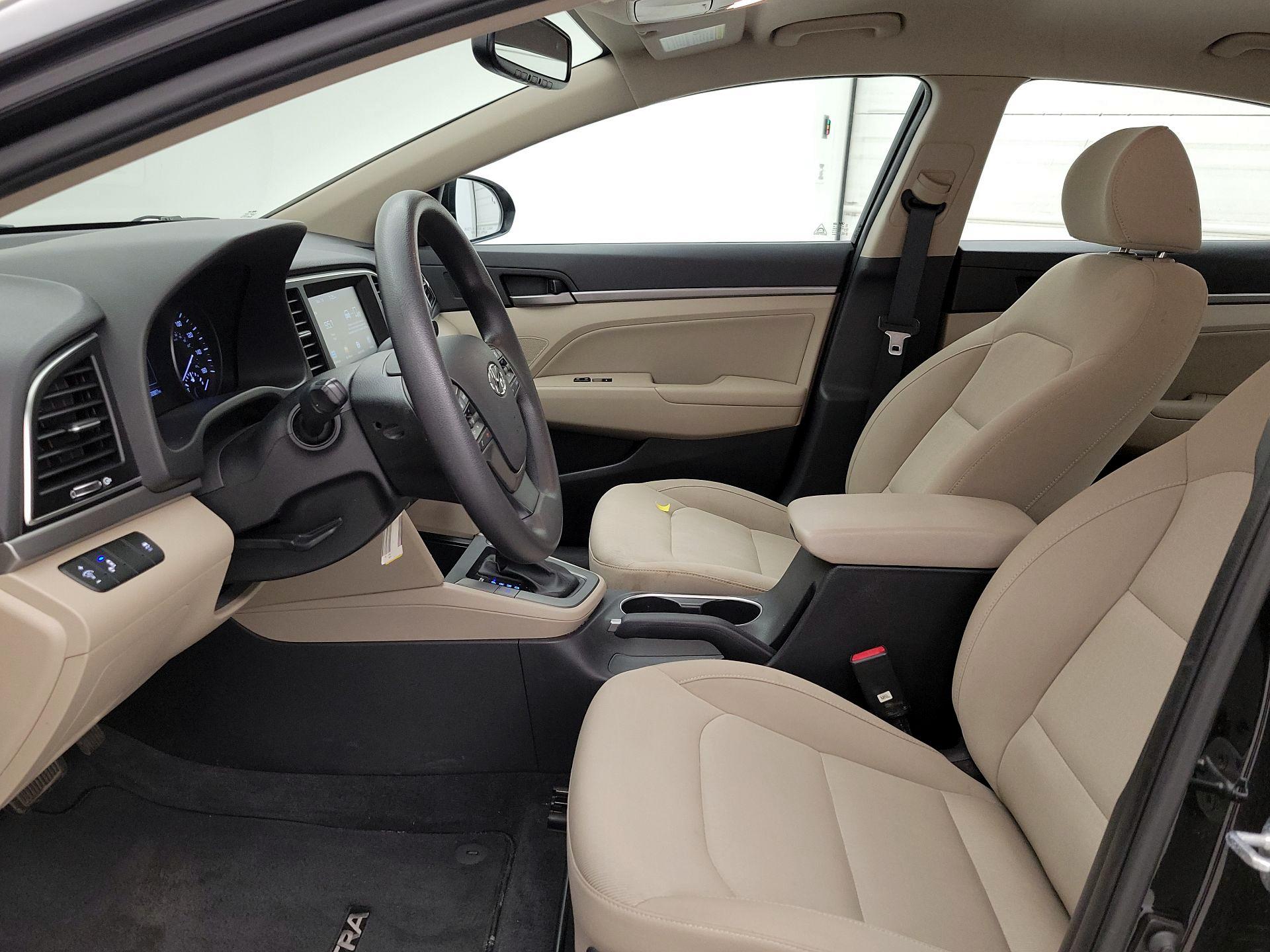 Thumbnail: 2018 Hyundai Elantra - 11