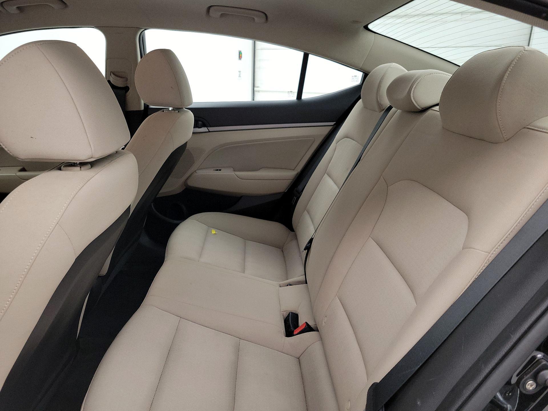 Thumbnail: 2018 Hyundai Elantra - 19