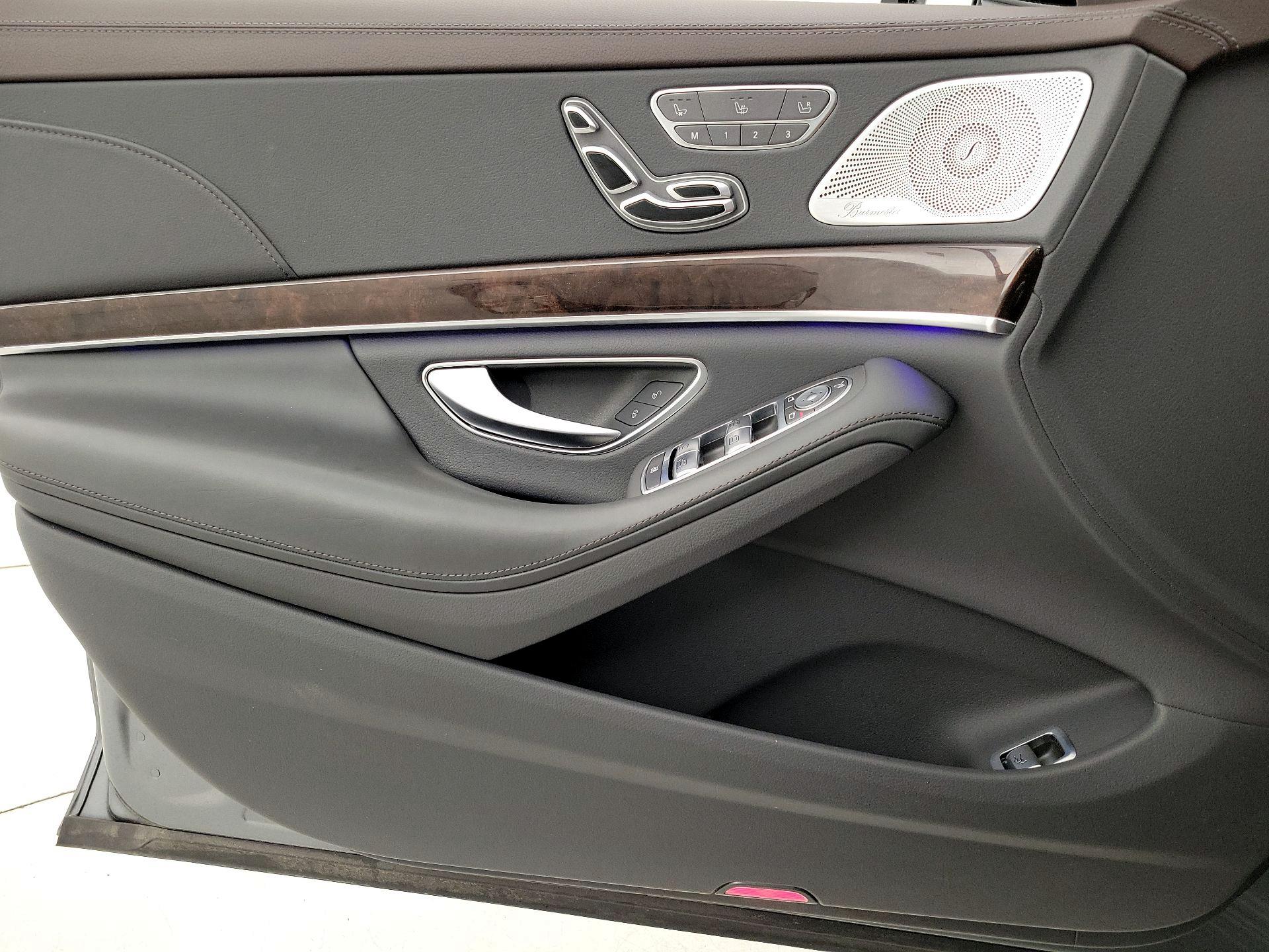 Thumbnail: 2019 Mercedes-Benz S-Class - 12