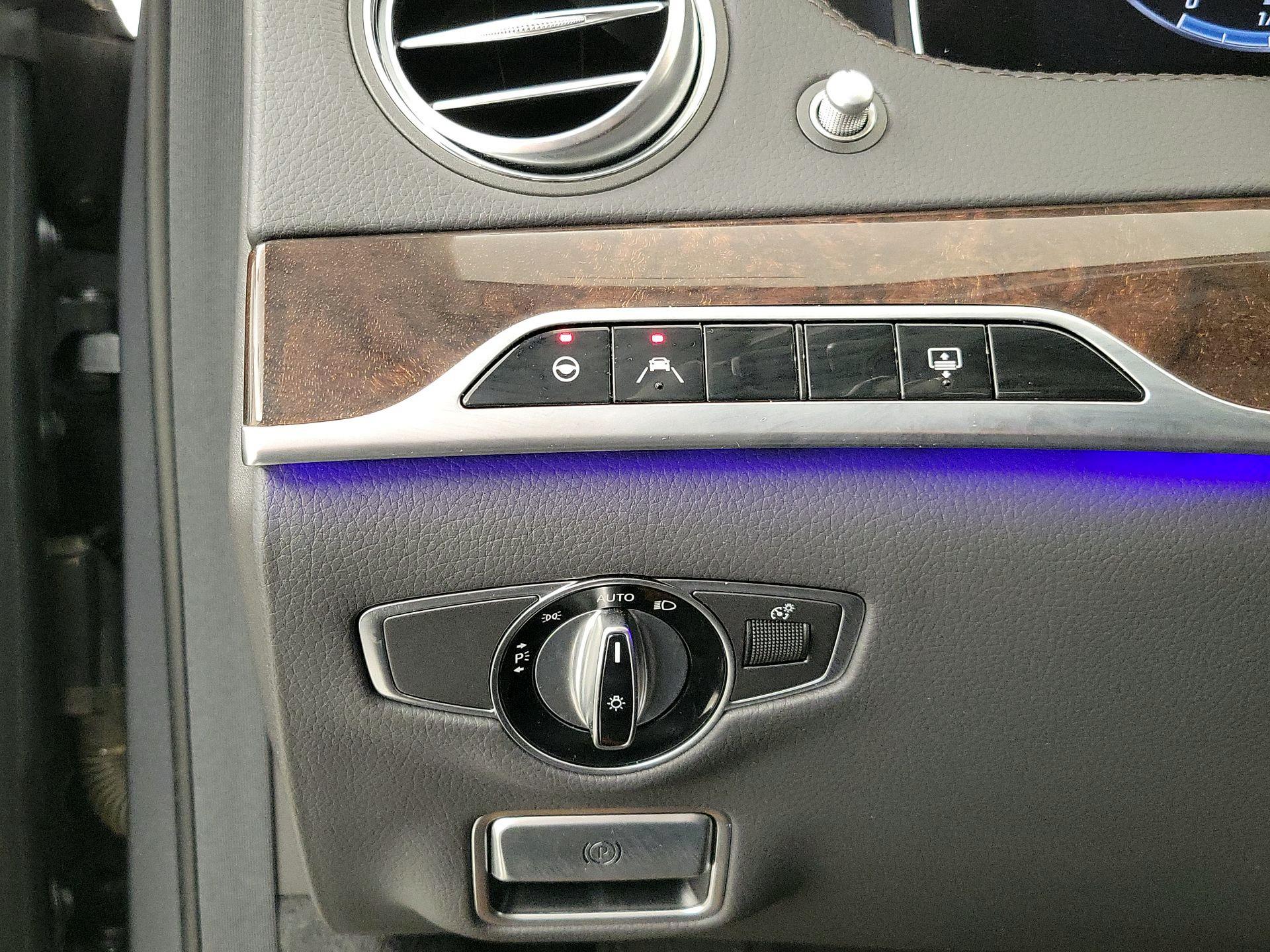 Thumbnail: 2019 Mercedes-Benz S-Class - 13