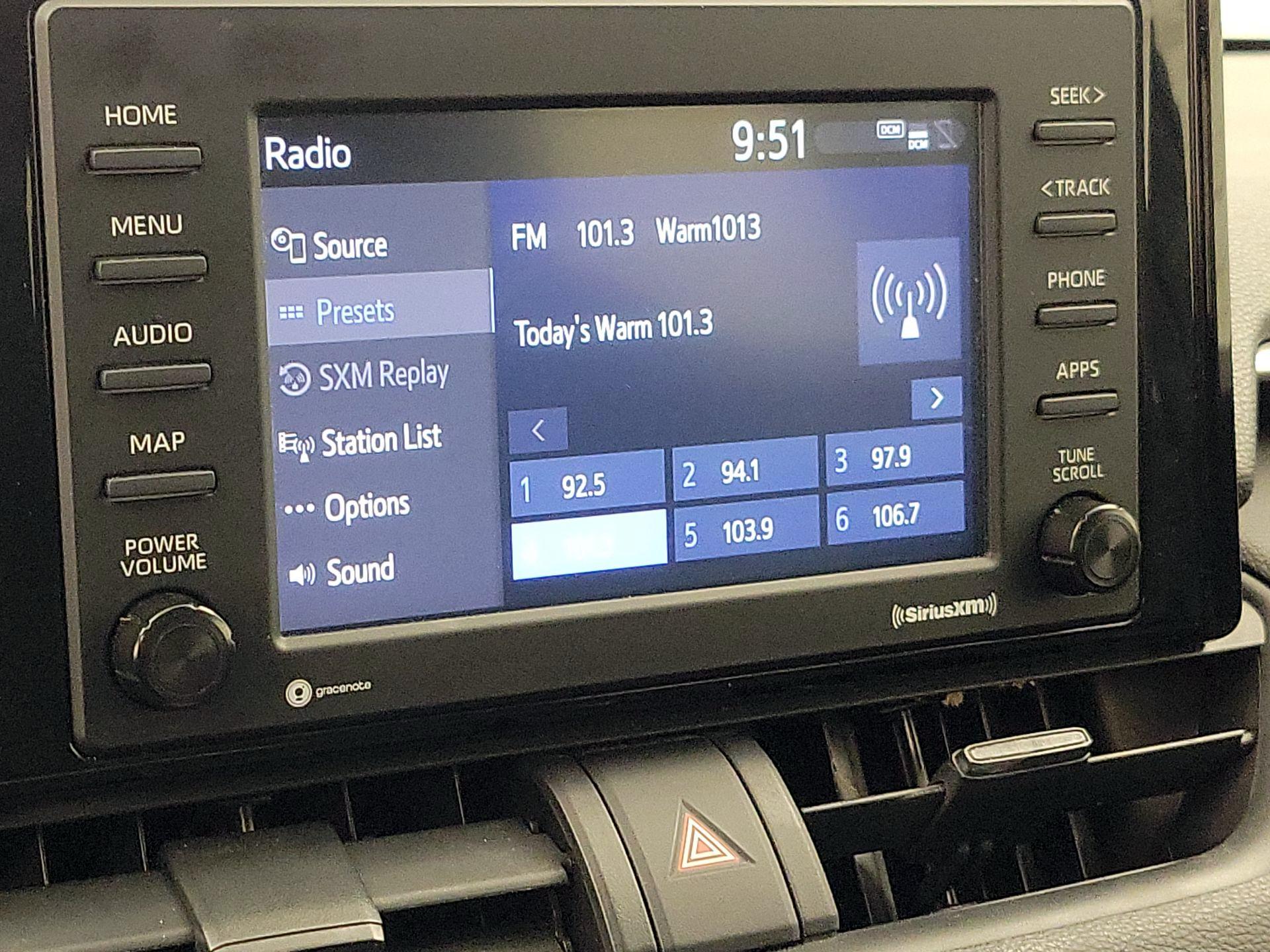 Thumbnail: 2020 Toyota RAV4 - 15