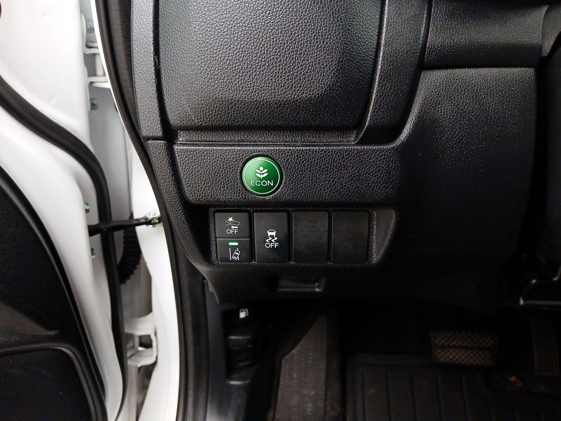 Thumbnail: 2020 Honda Fit - 13