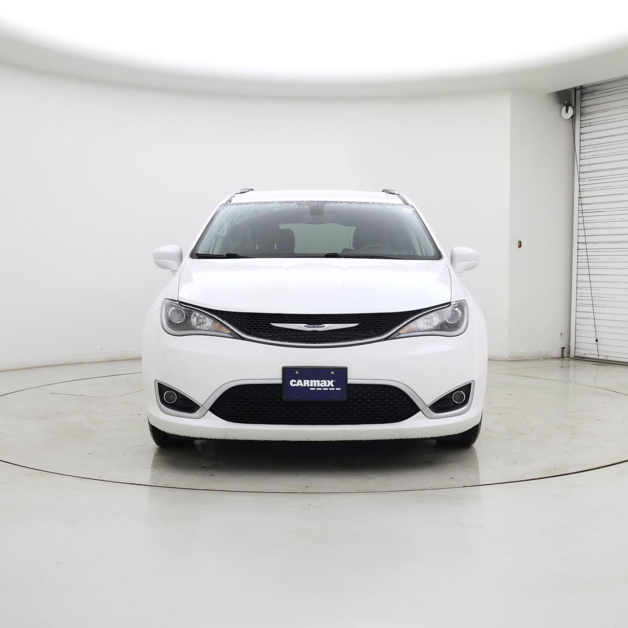 Thumbnail: 2020 Chrysler Pacifica - 5