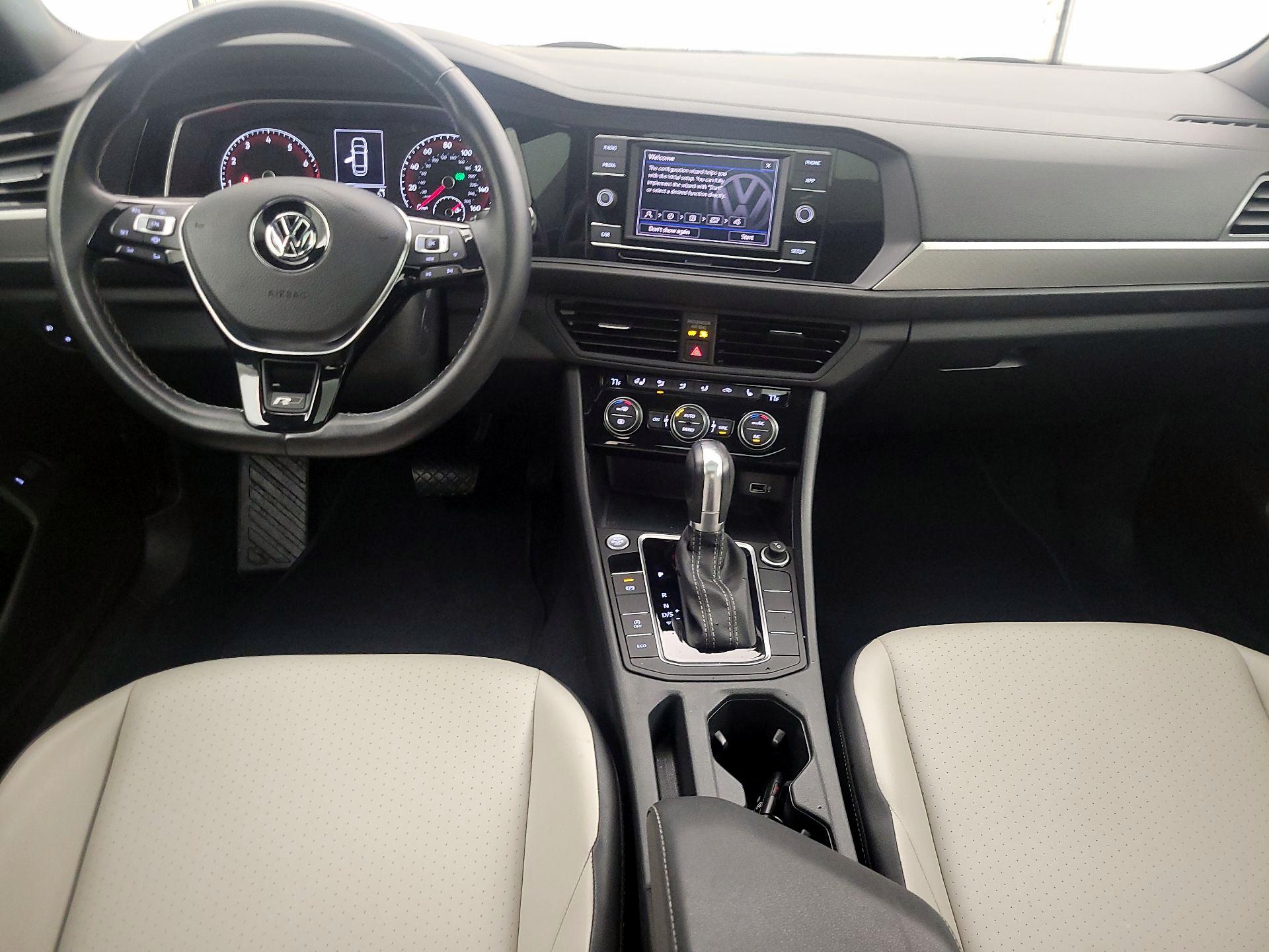 Thumbnail: 2019 Volkswagen Jetta - 9