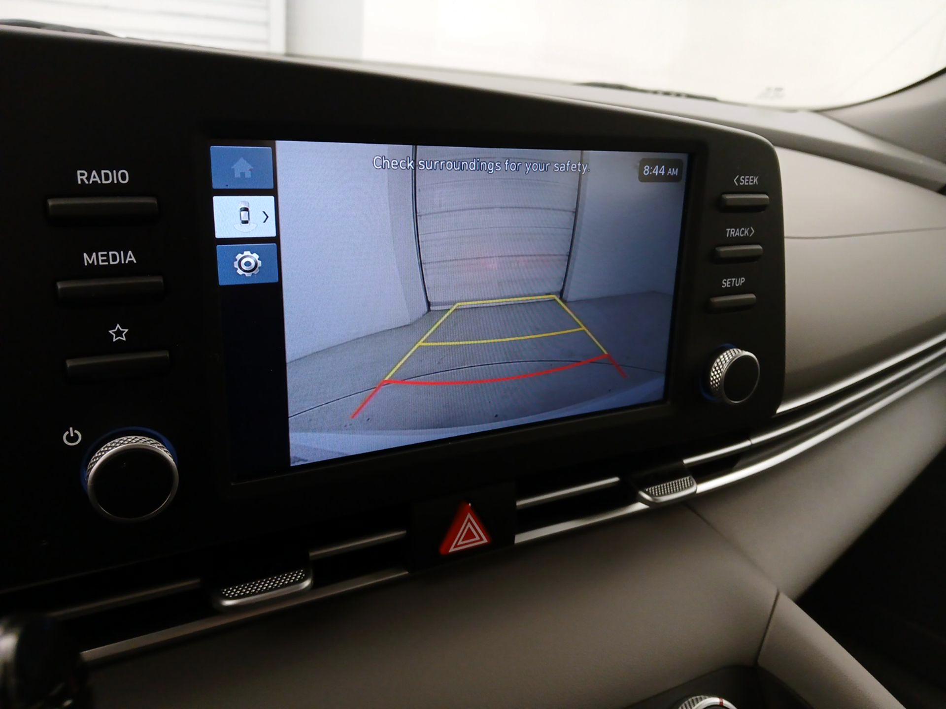 Thumbnail: 2024 Hyundai Elantra - 14