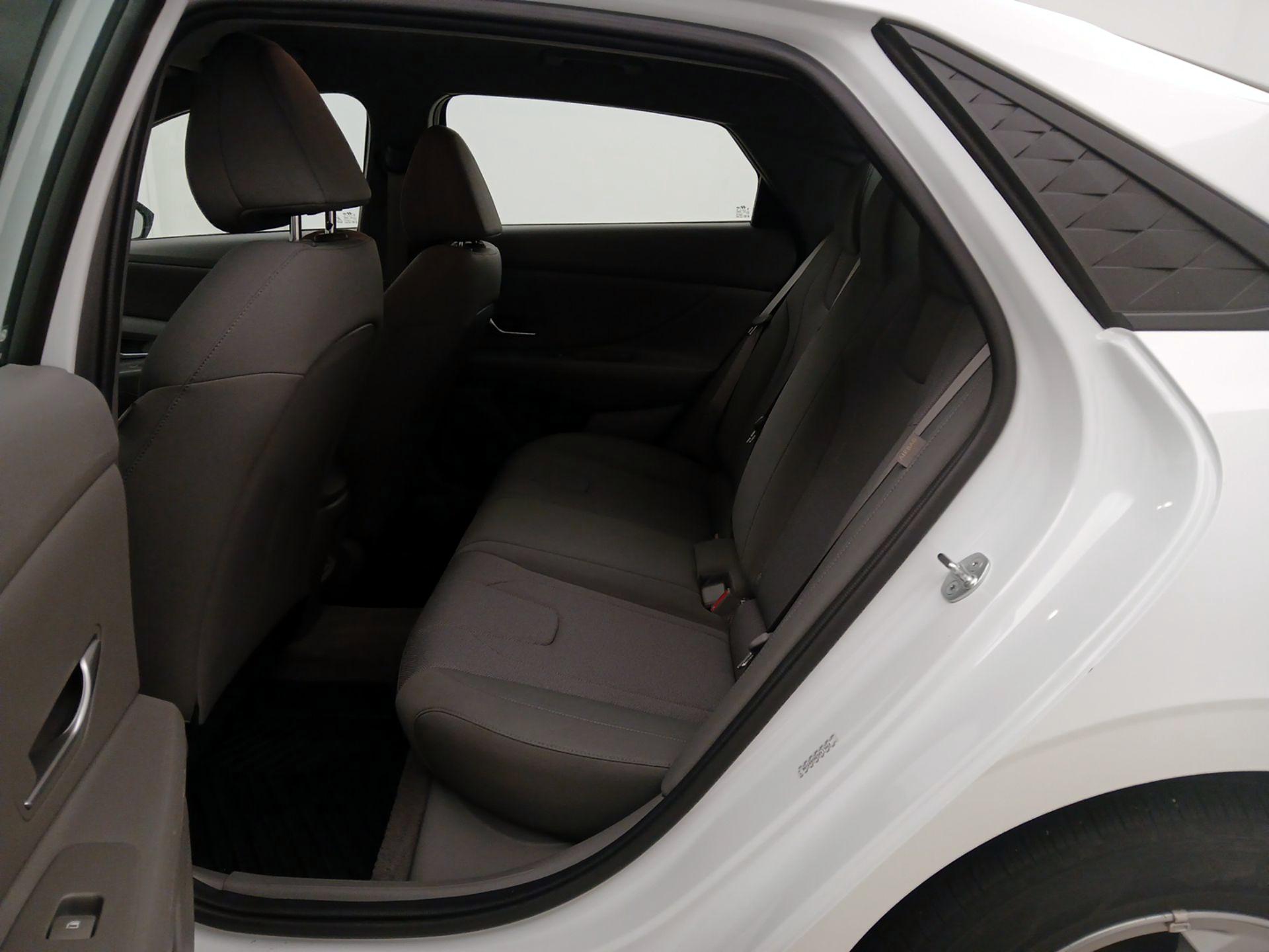 Thumbnail: 2024 Hyundai Elantra - 19