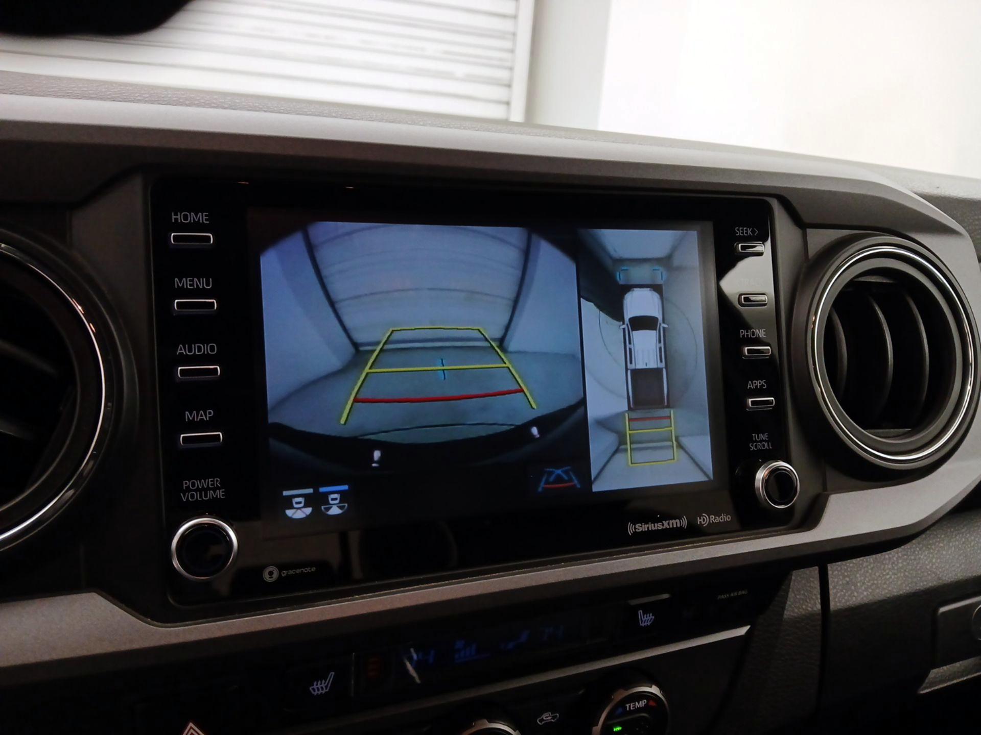 Thumbnail: 2023 Toyota Tacoma - 15