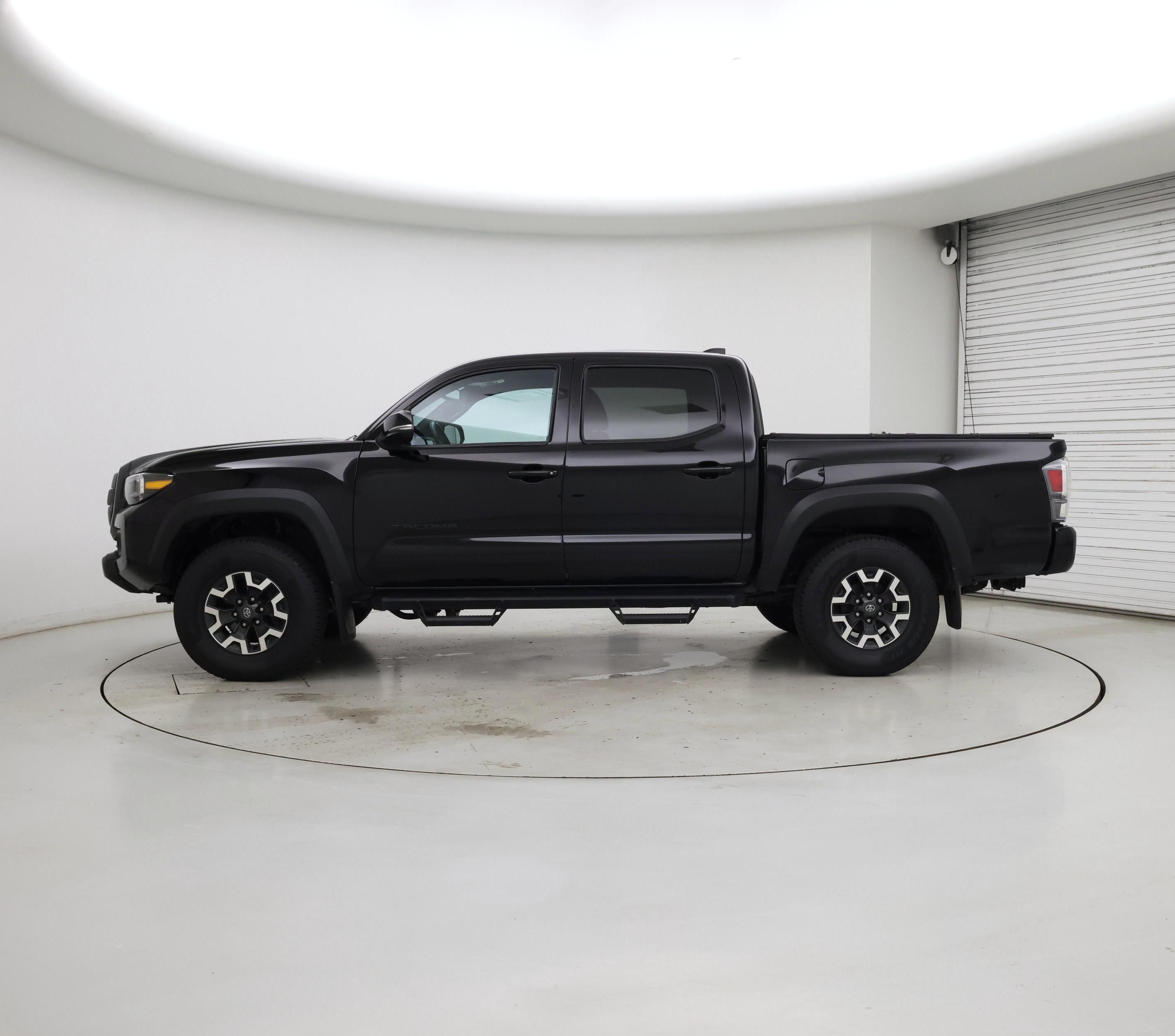 Thumbnail: 2023 Toyota Tacoma - 3