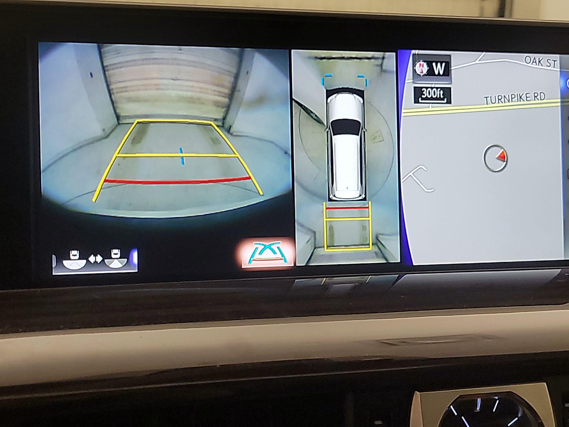 Thumbnail: 2019 Lexus LX - 14