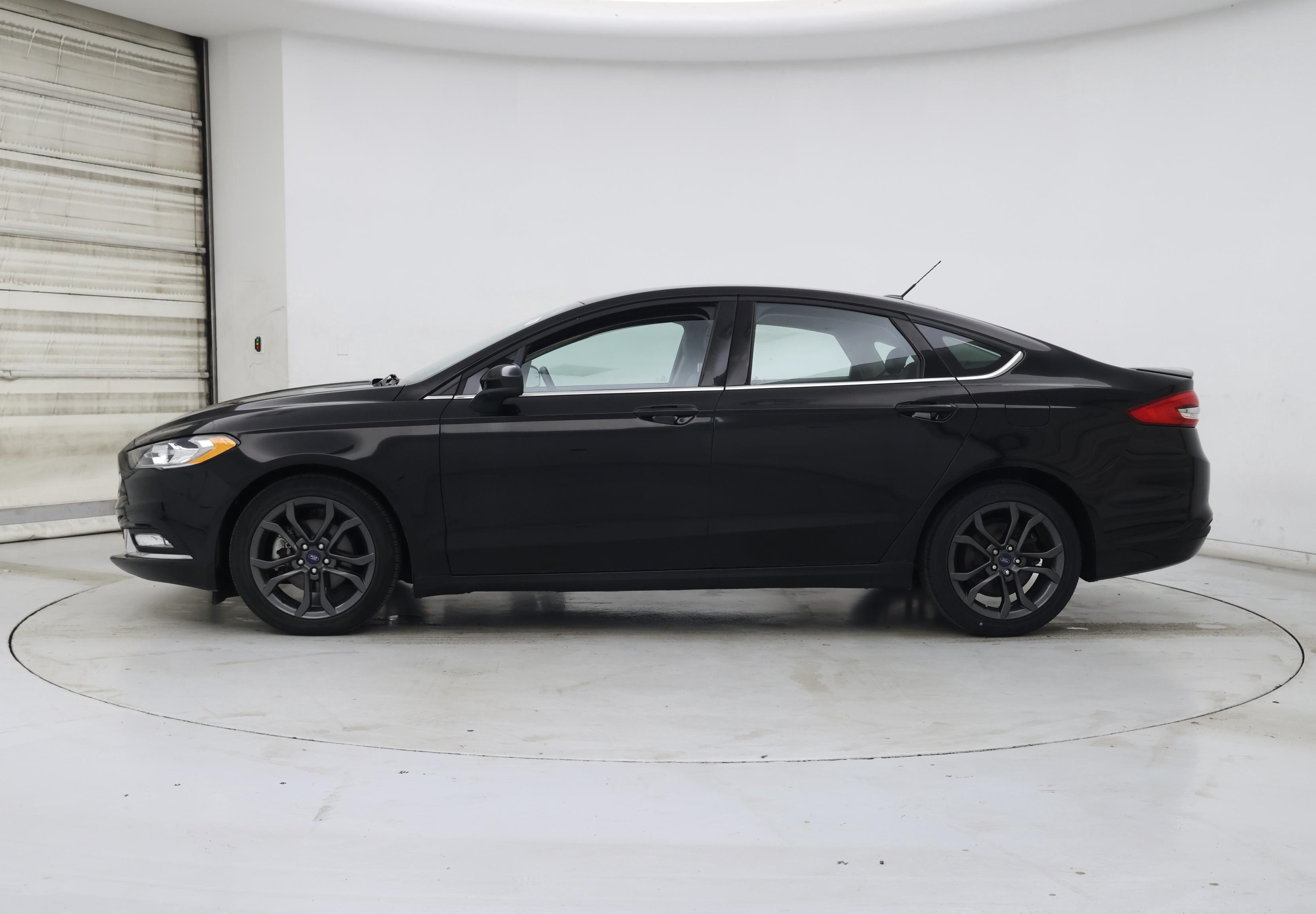 Thumbnail: 2018 Ford Fusion - 3