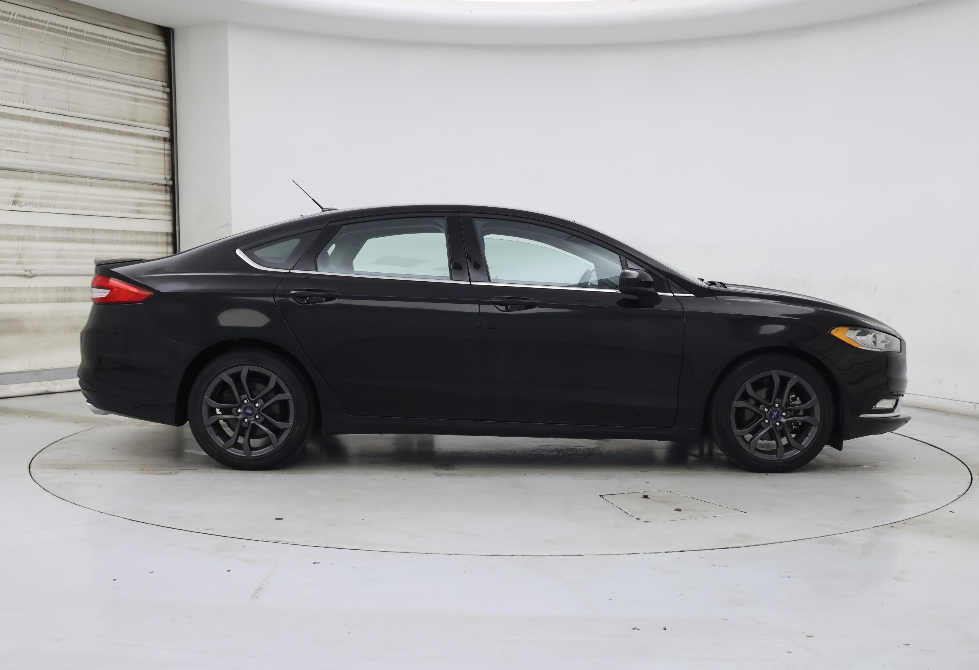 Thumbnail: 2018 Ford Fusion - 7