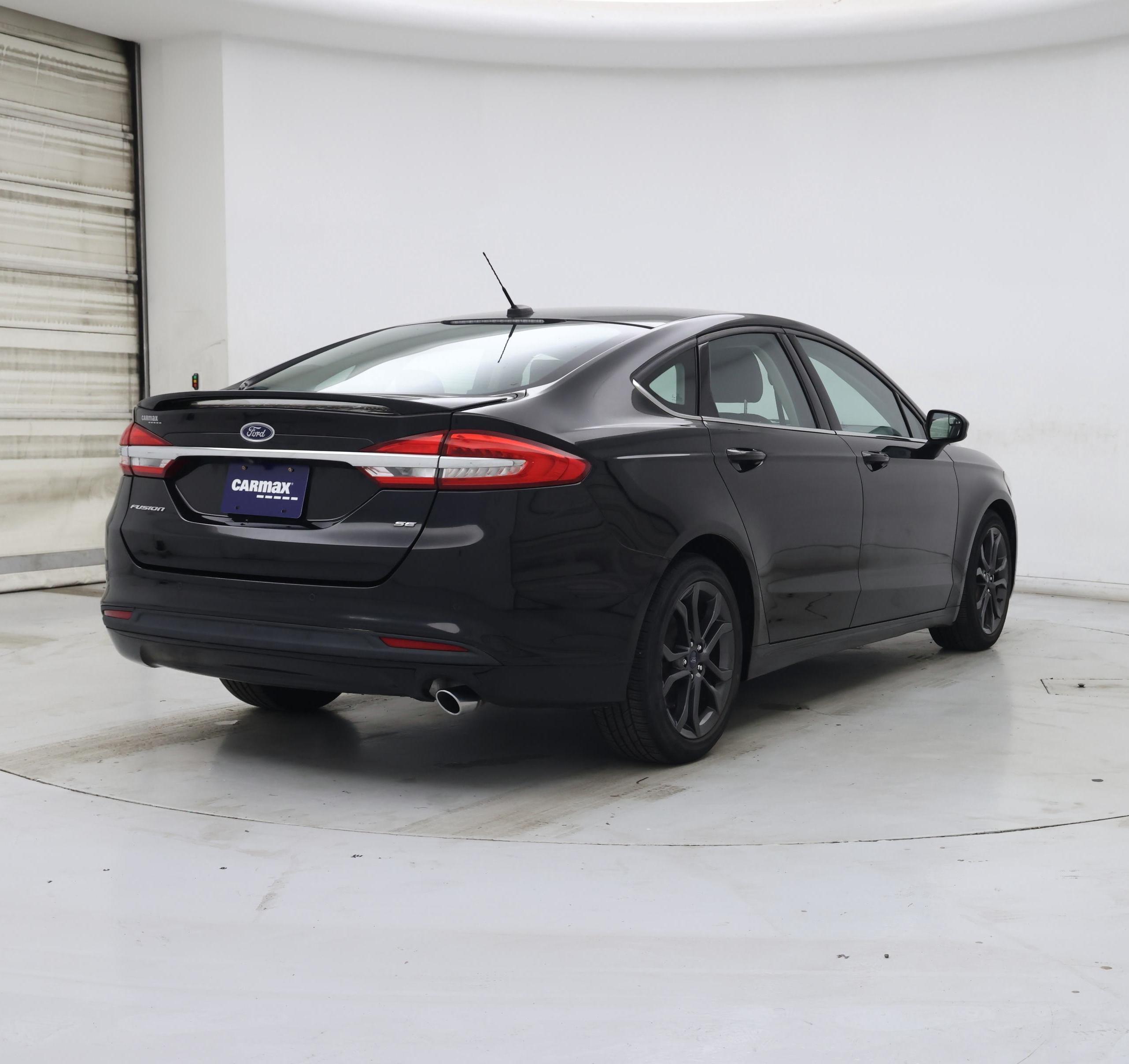 Thumbnail: 2018 Ford Fusion - 8