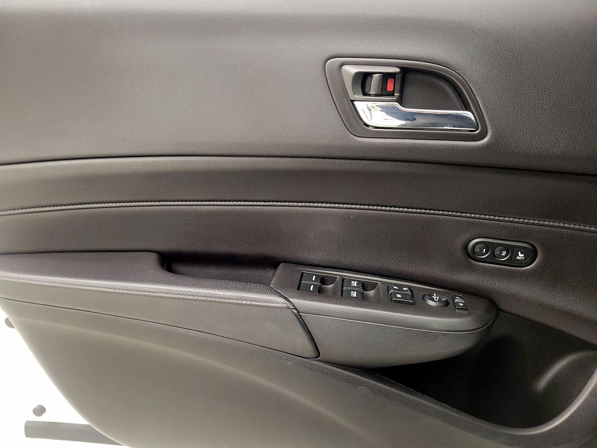 Thumbnail: 2017 Acura ILX - 12