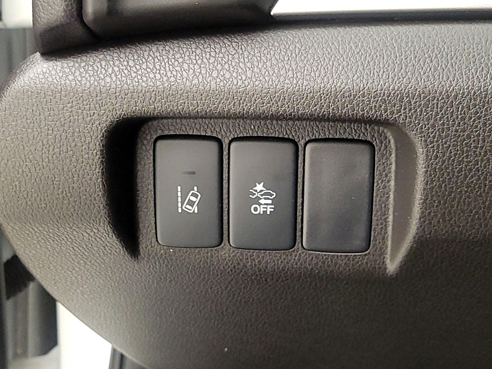 Thumbnail: 2017 Acura ILX - 13