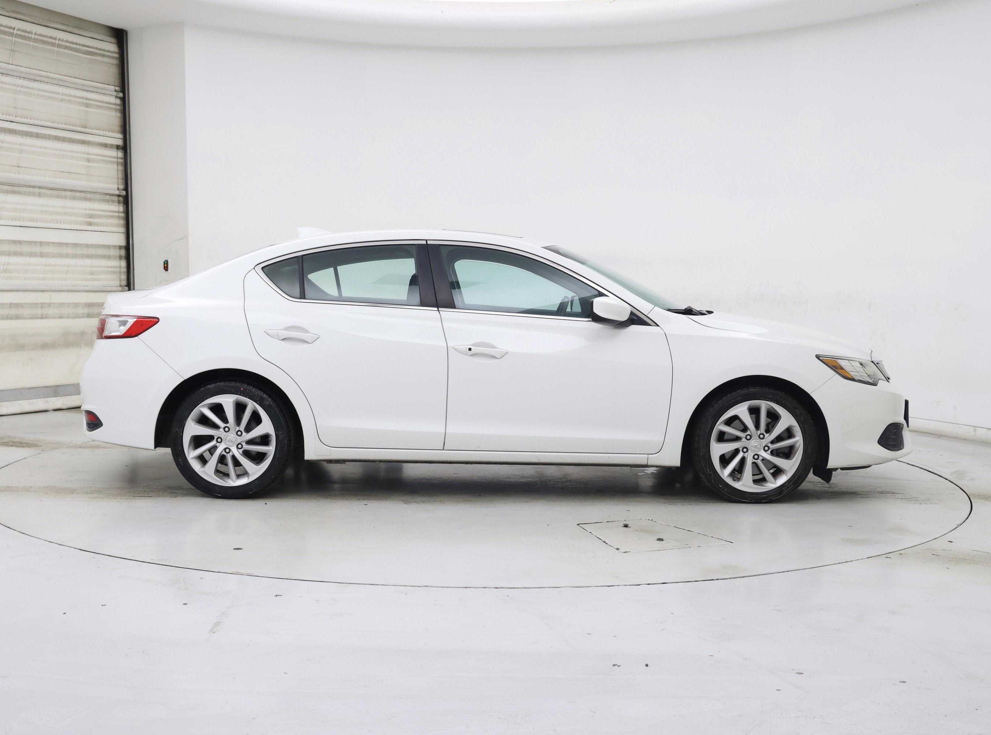 Thumbnail: 2017 Acura ILX - 7