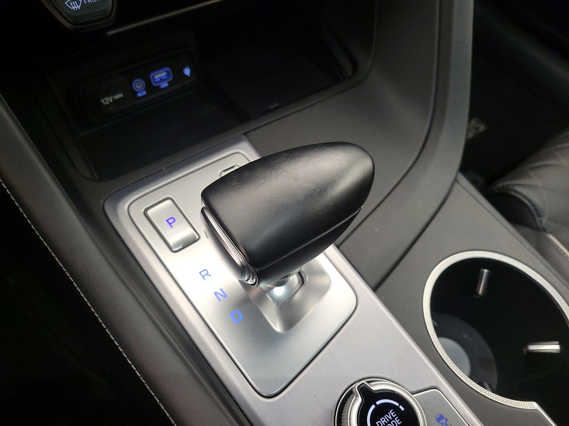 Thumbnail: 2021 Genesis G70 - 18