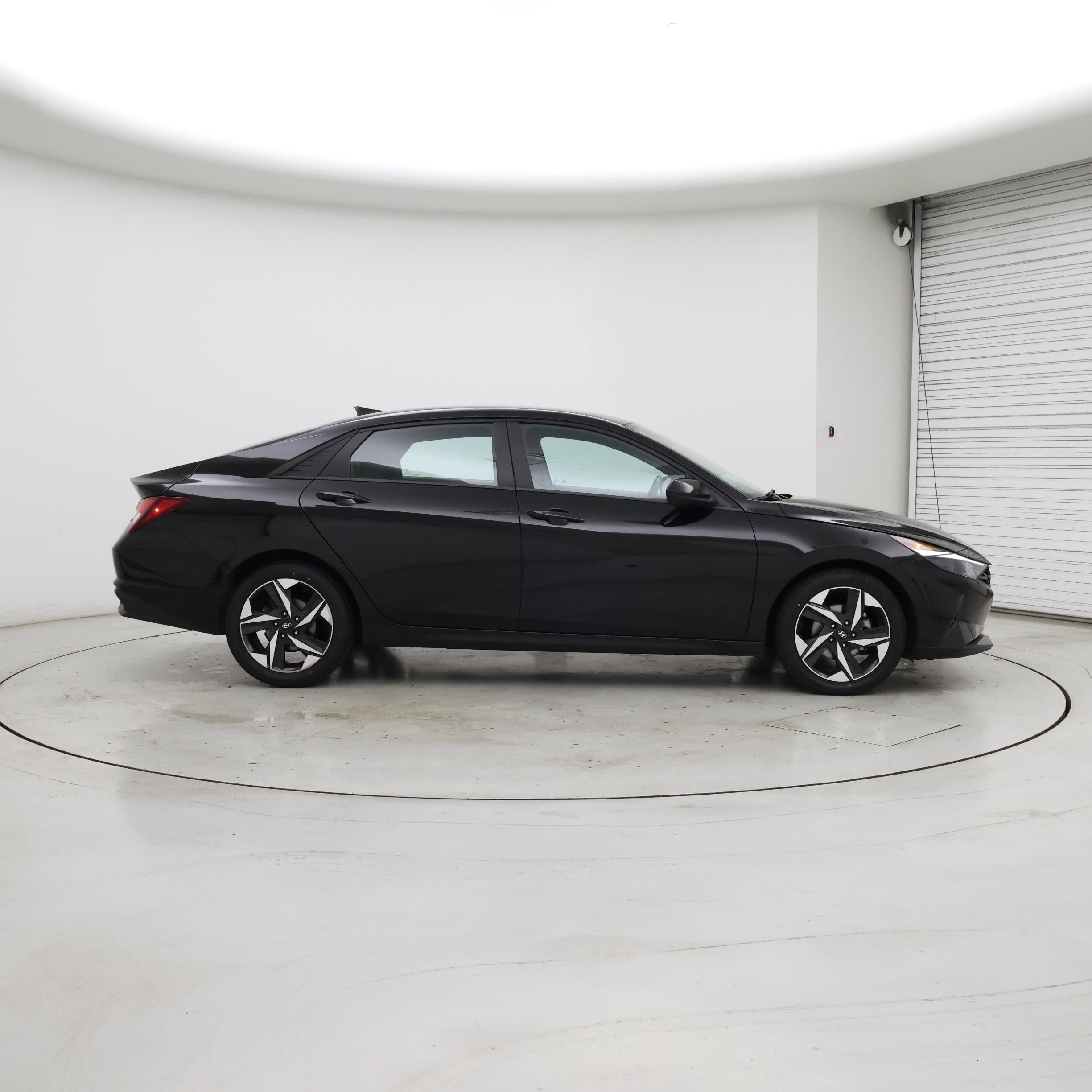 Thumbnail: 2023 Hyundai Elantra - 7