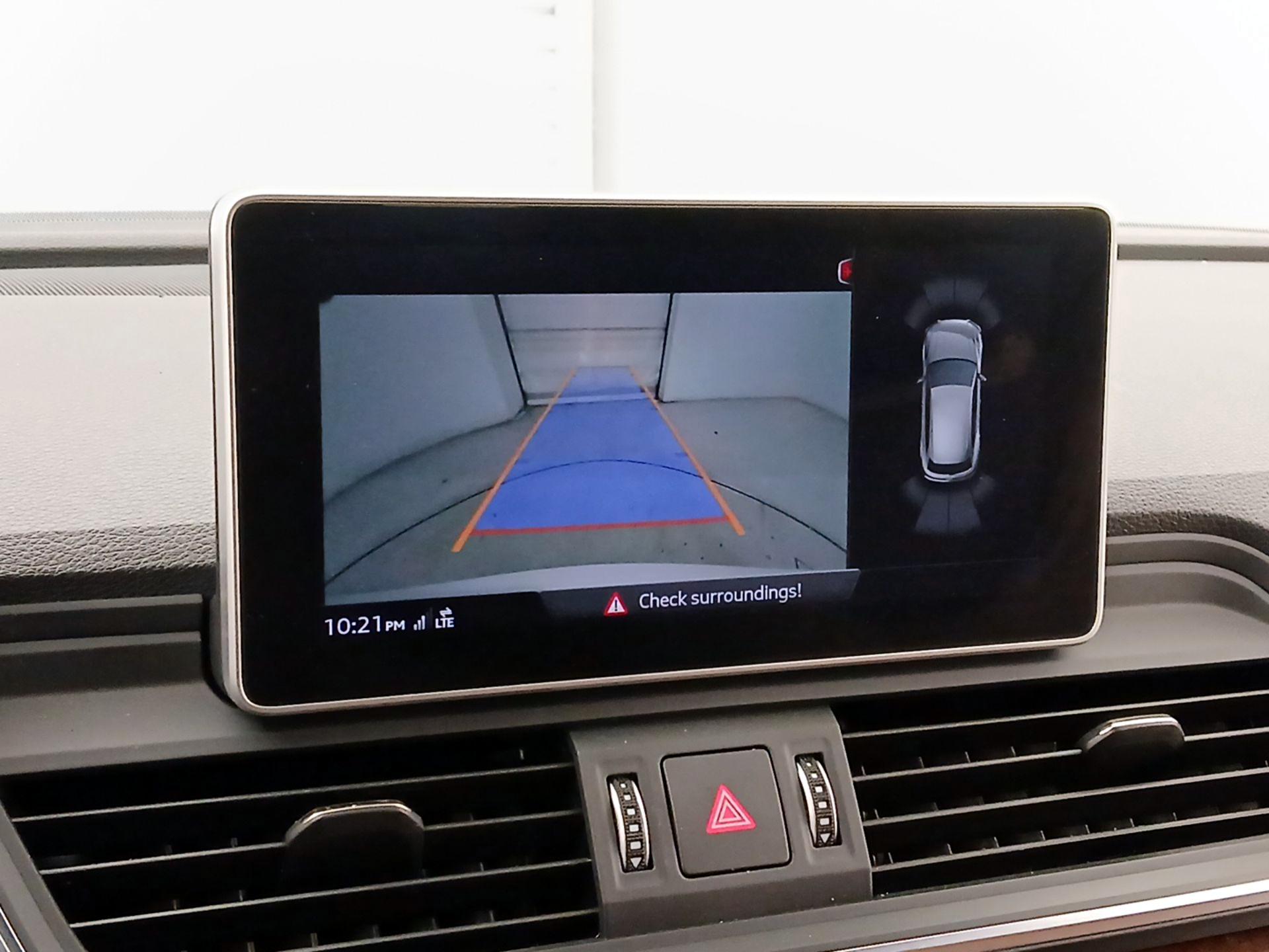 Thumbnail: 2020 Audi Q5 - 15