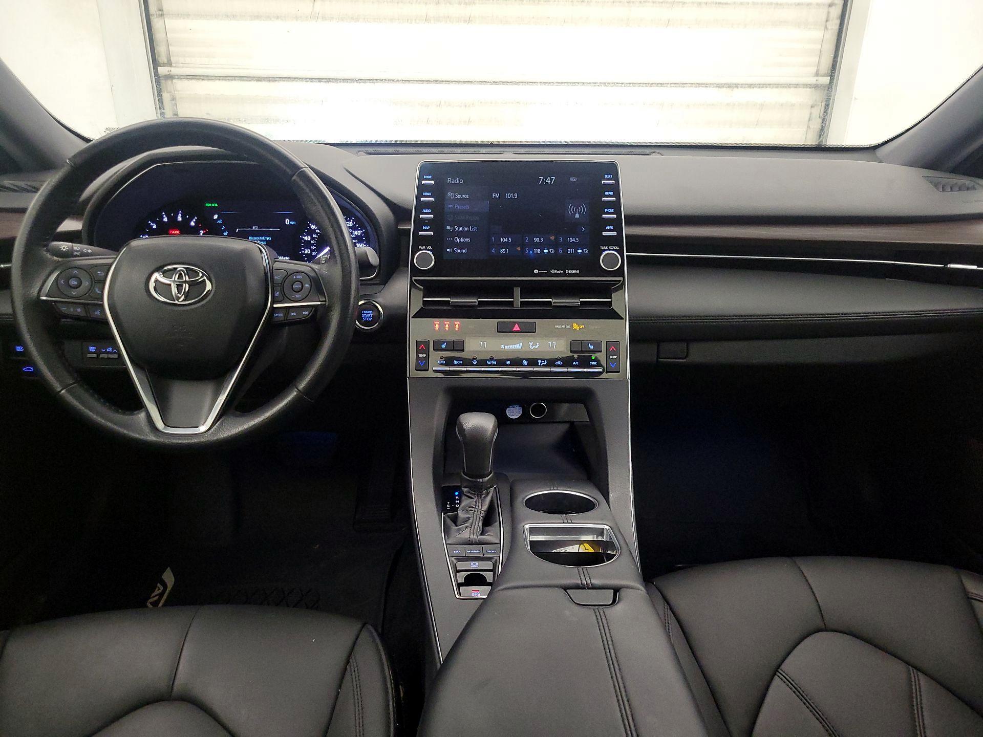 Thumbnail: 2019 Toyota Avalon - 9