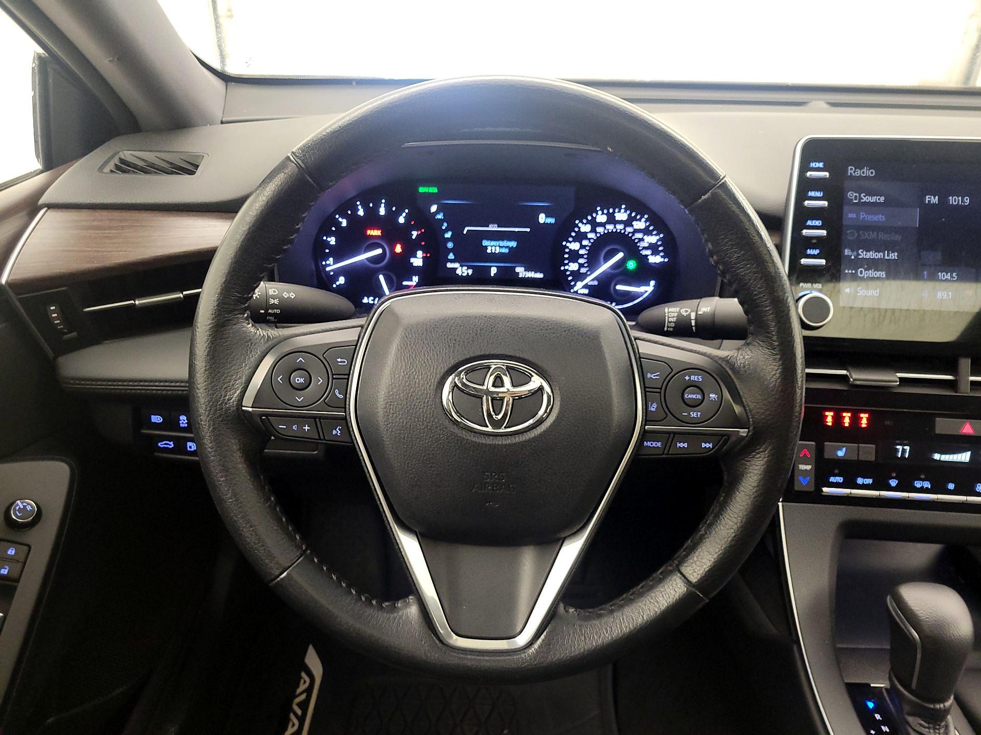 Thumbnail: 2019 Toyota Avalon - 10
