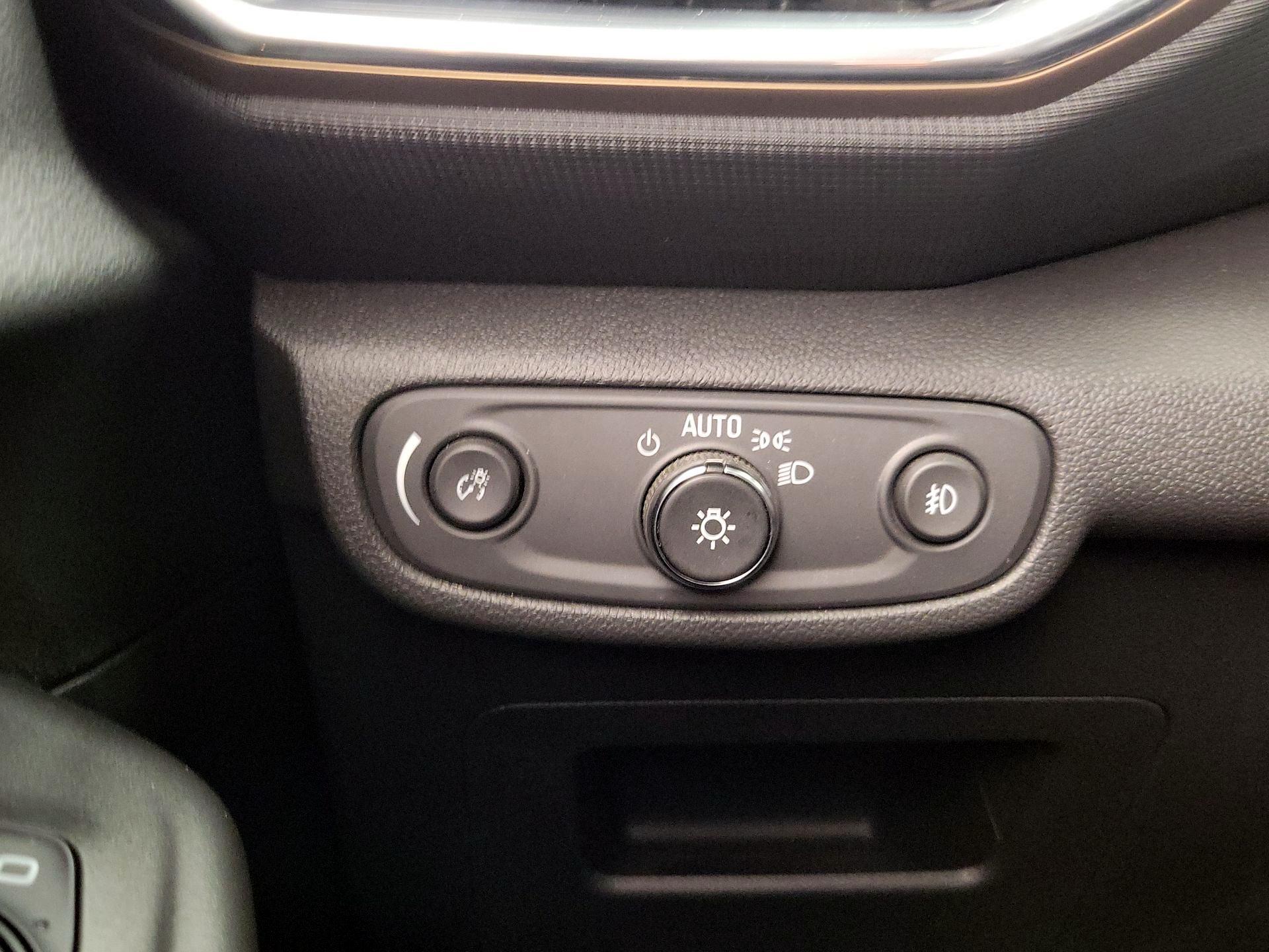 Thumbnail: 2023 Chevrolet TrailBlazer - 13