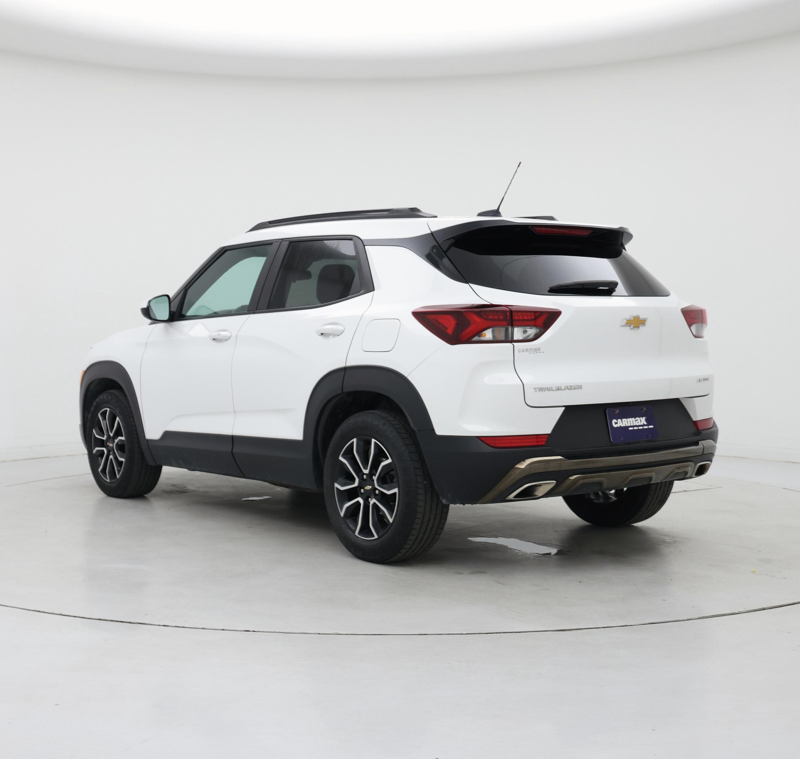 Thumbnail: 2023 Chevrolet TrailBlazer - 2