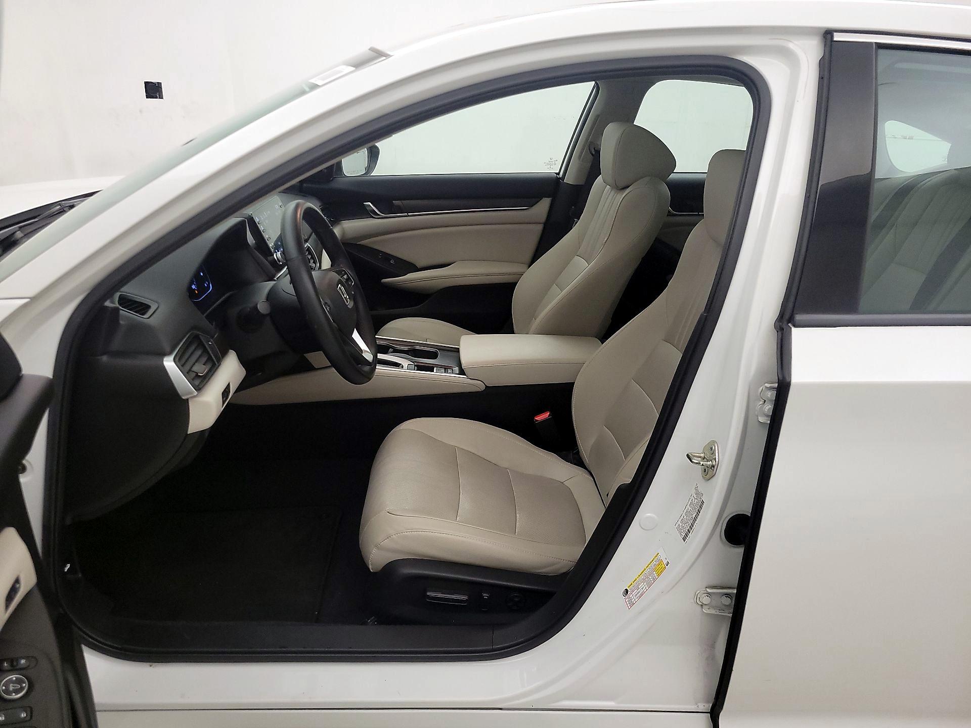 Thumbnail: 2019 Honda Accord - 11