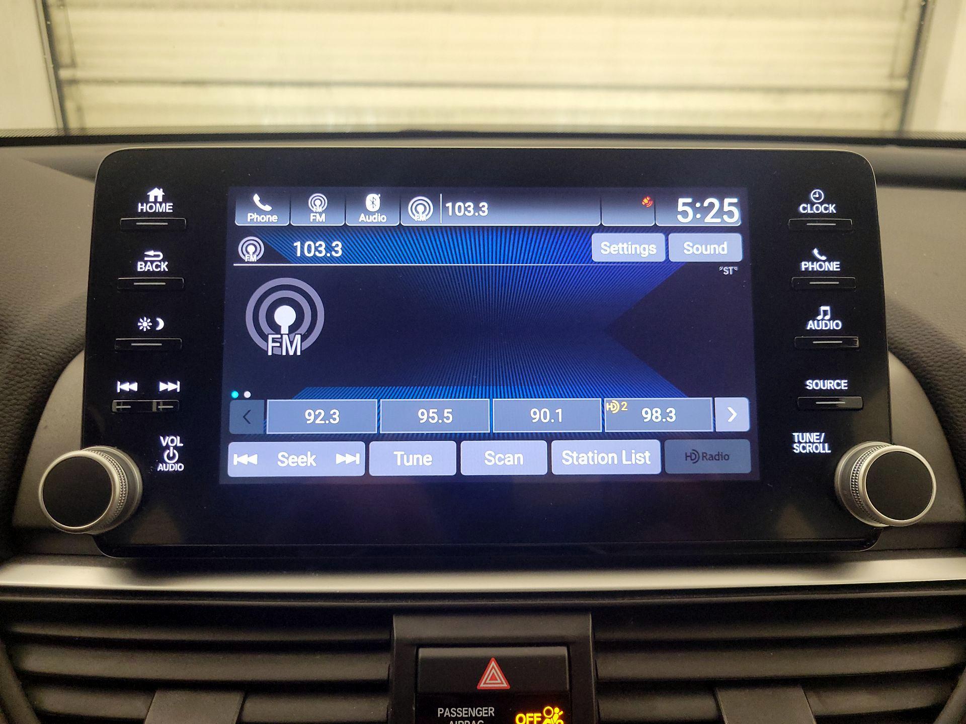 Thumbnail: 2019 Honda Accord - 15