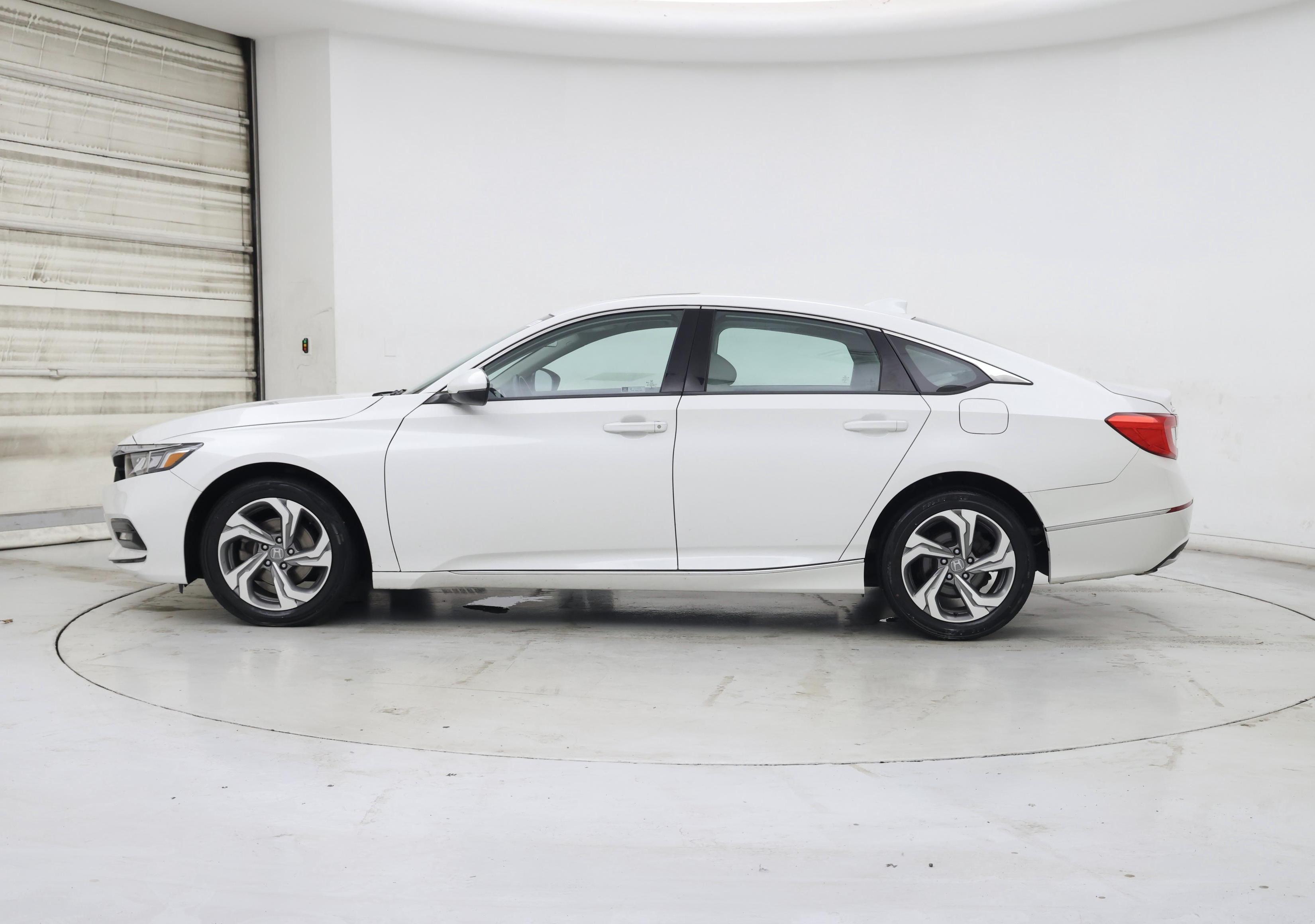 Thumbnail: 2019 Honda Accord - 3