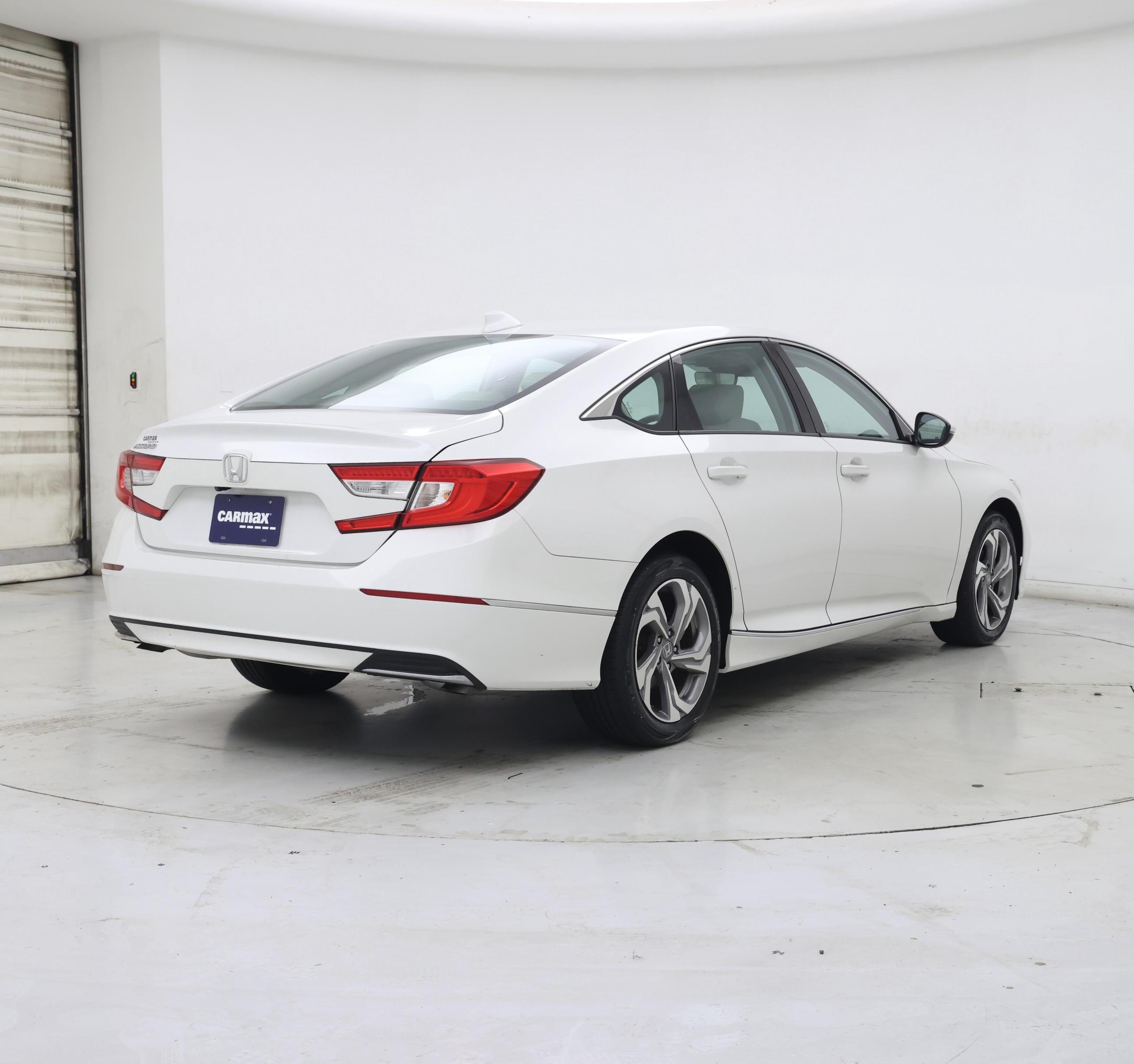 Thumbnail: 2019 Honda Accord - 8