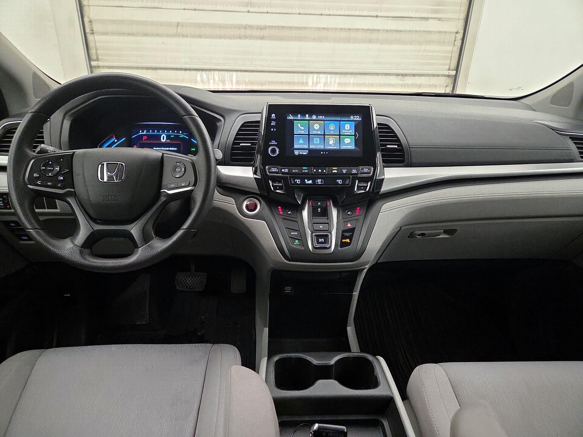 Thumbnail: 2019 Honda Odyssey - 9