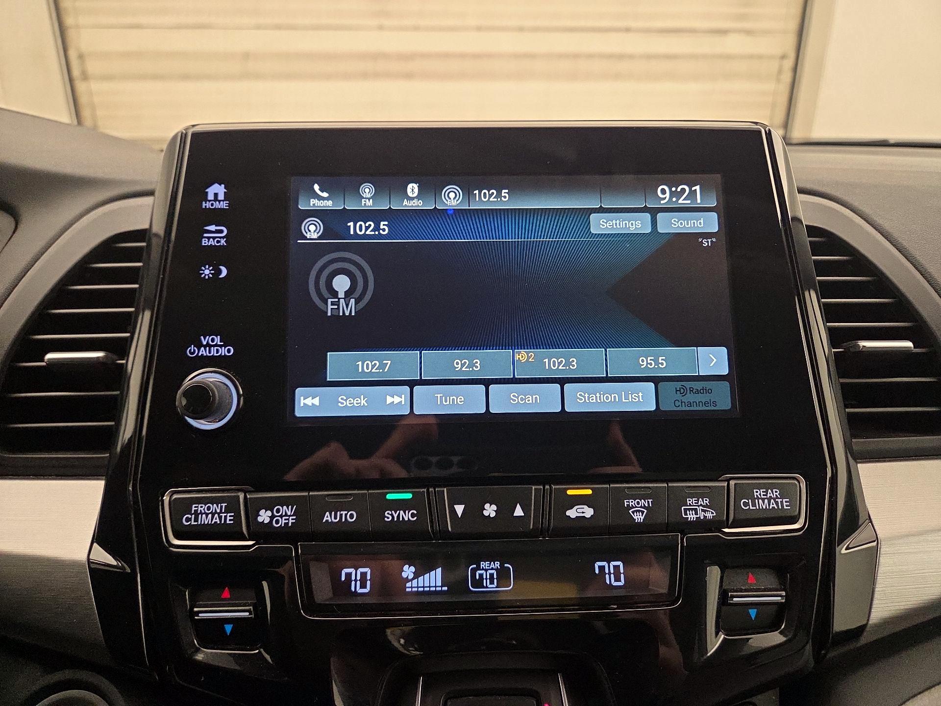 Thumbnail: 2019 Honda Odyssey - 15