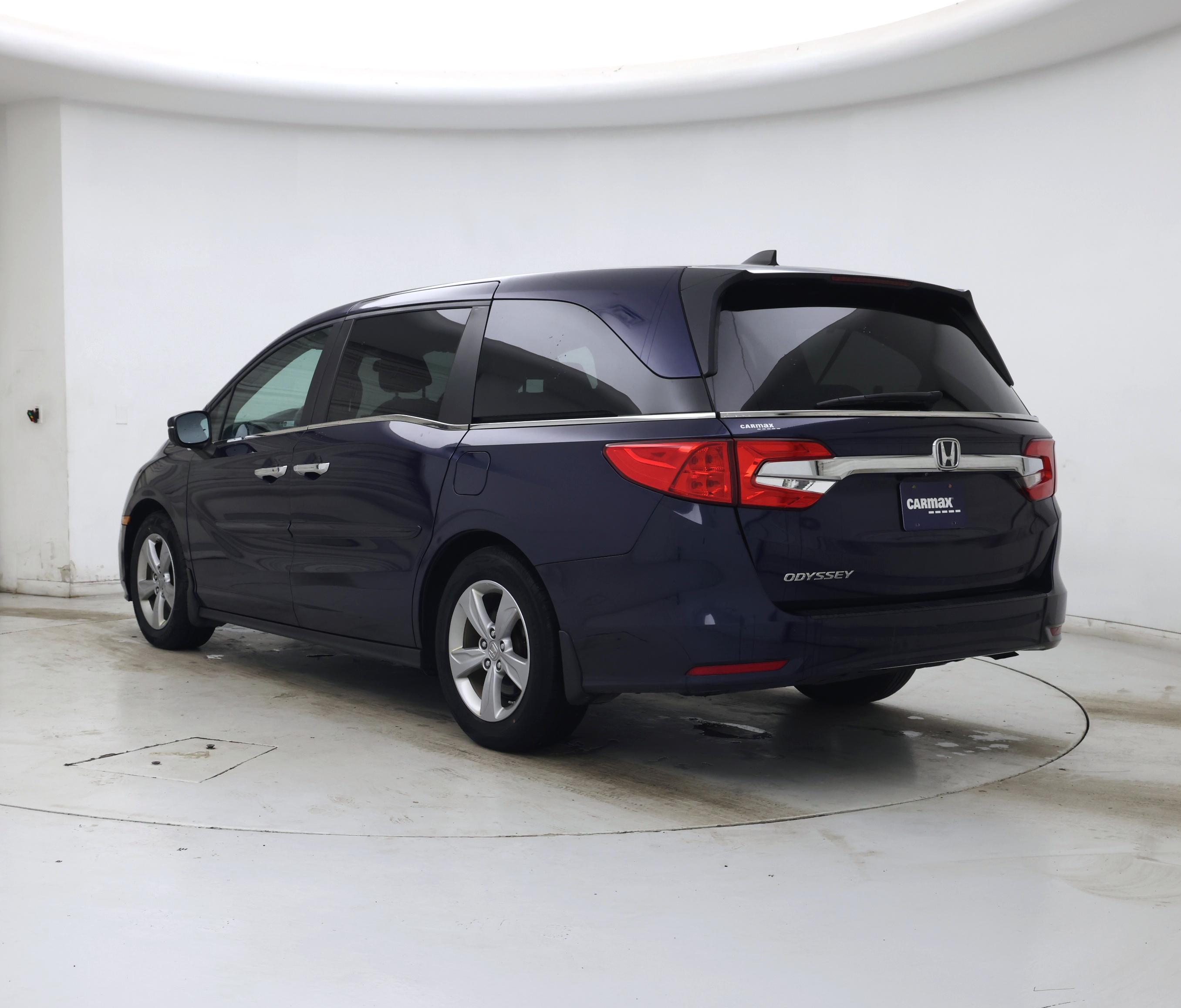 Thumbnail: 2019 Honda Odyssey - 2