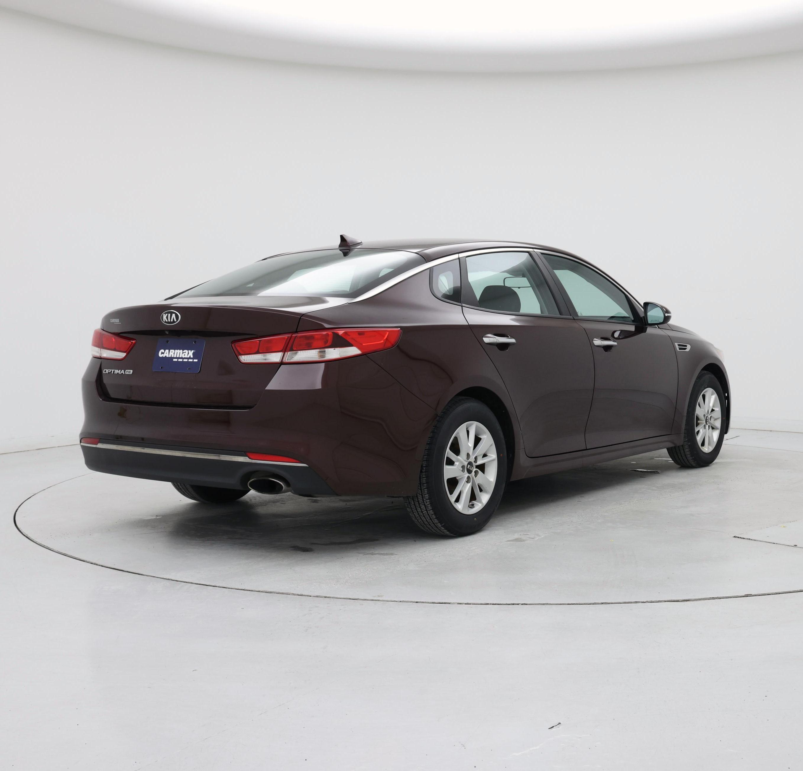 Thumbnail: 2017 Kia Optima - 8