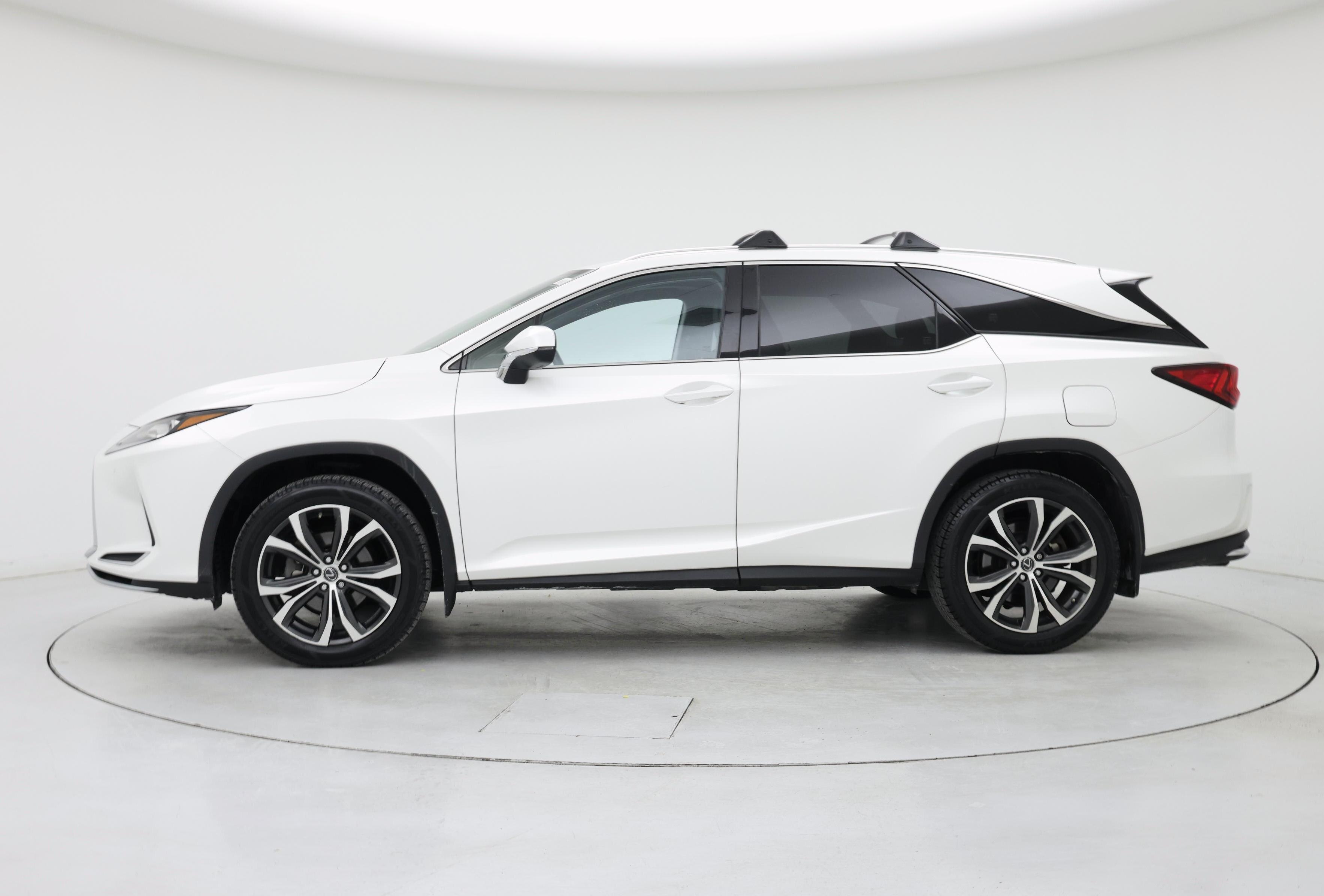 Thumbnail: 2020 Lexus RX - 3