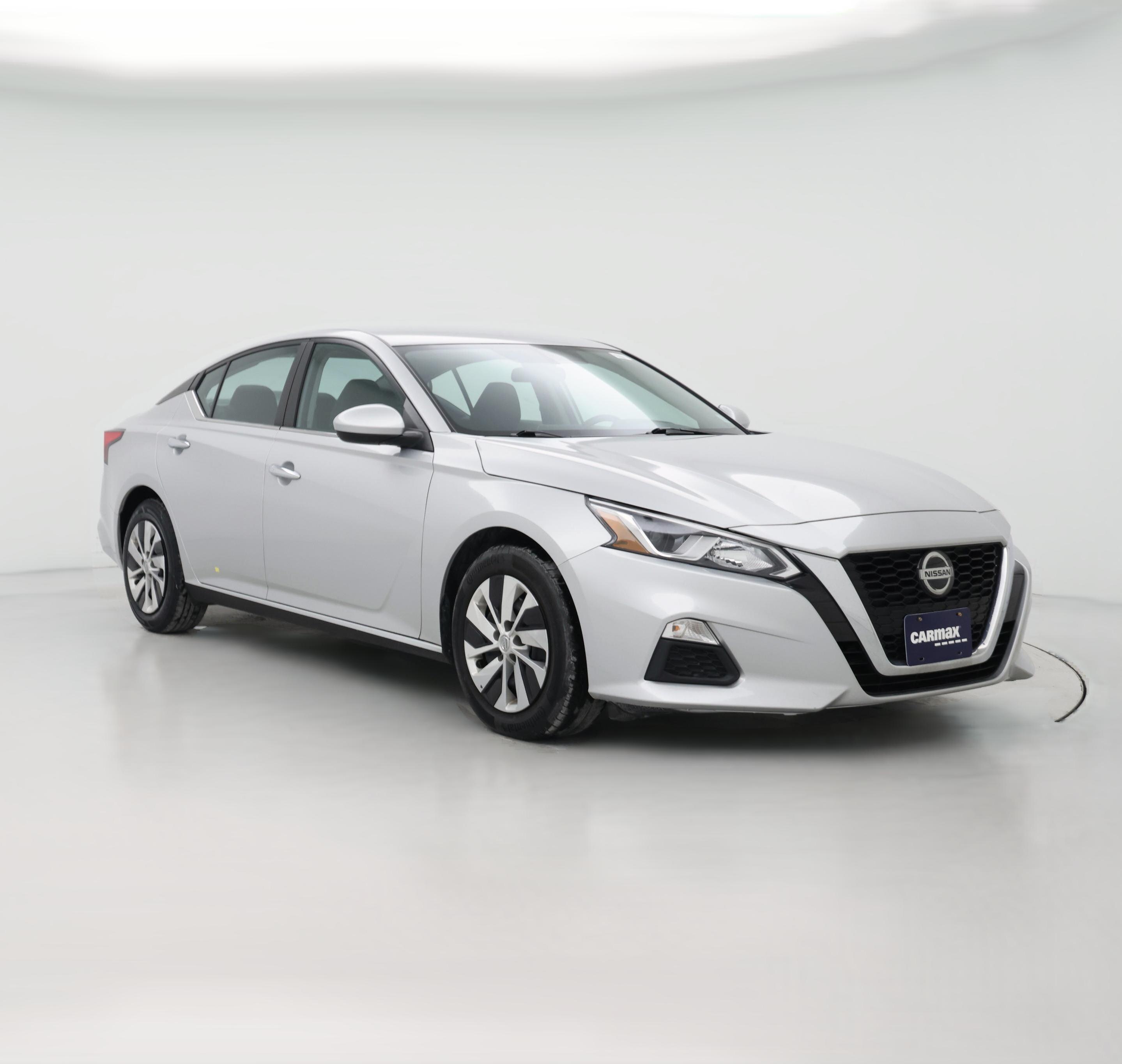 Thumbnail: 2020 Nissan Altima - 1
