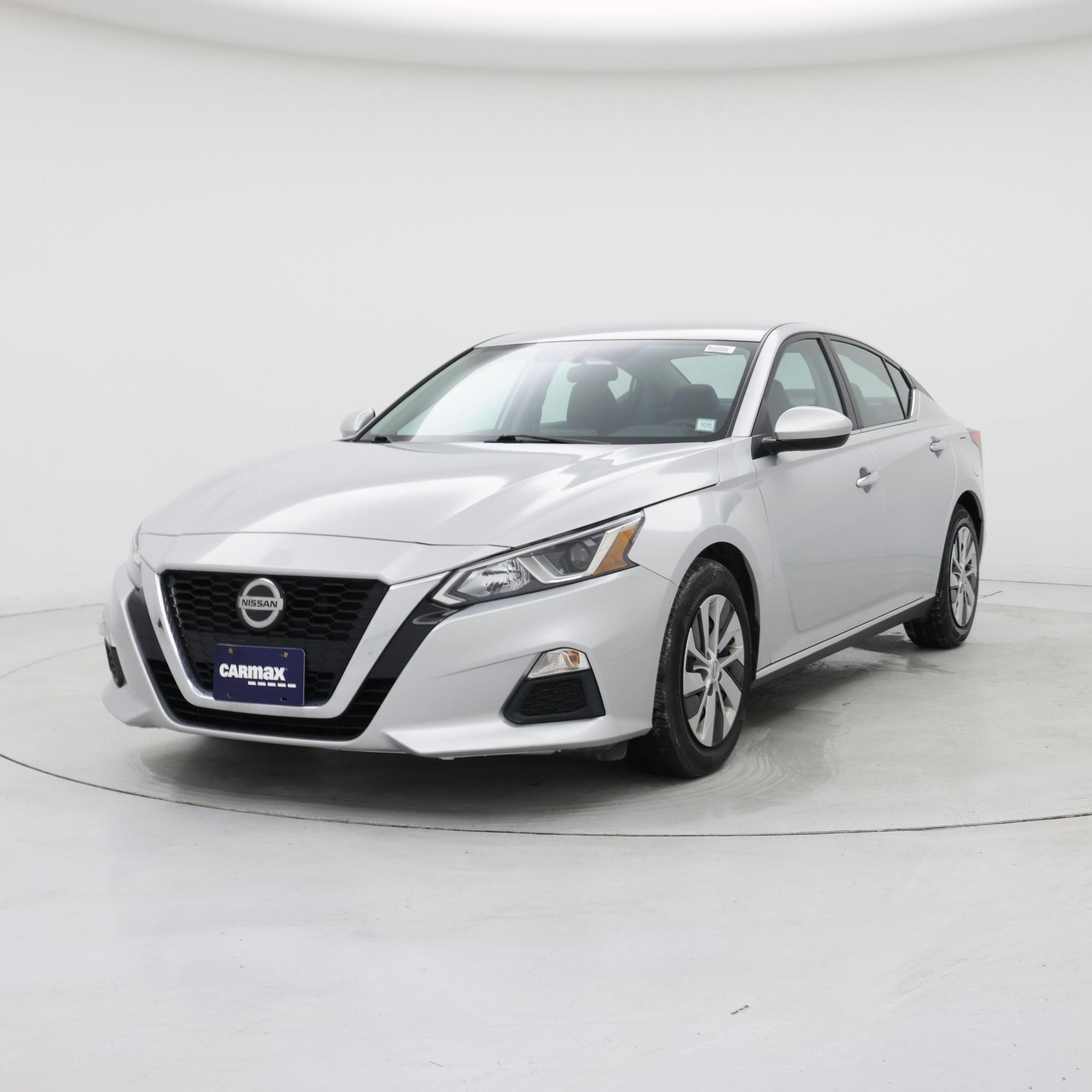 Thumbnail: 2020 Nissan Altima - 4