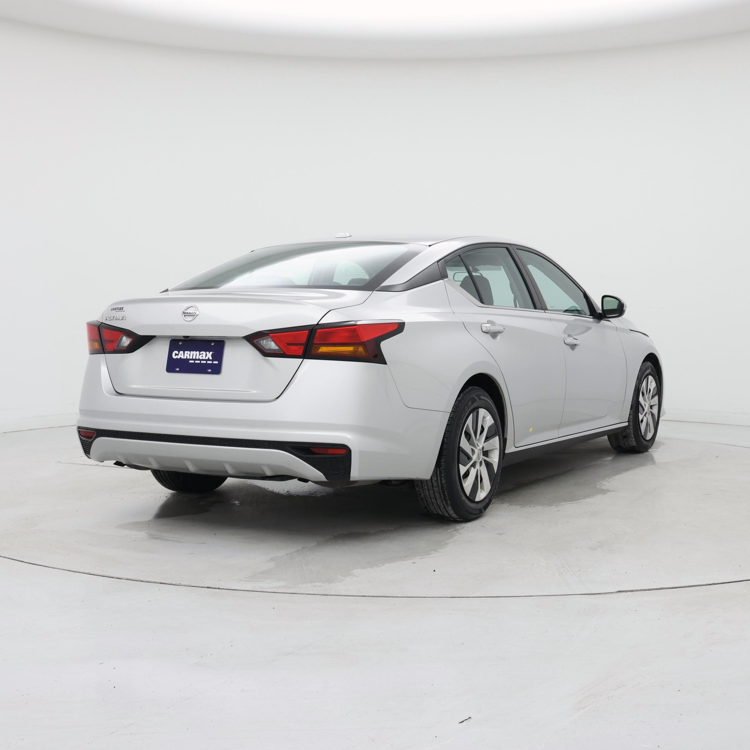 Thumbnail: 2020 Nissan Altima - 8