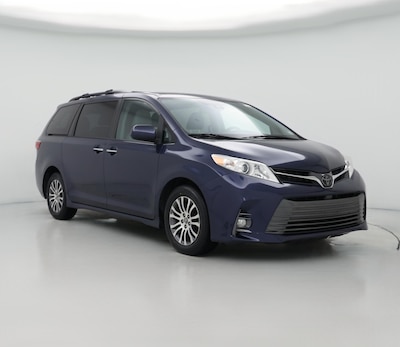 2020 Toyota Sienna XLE