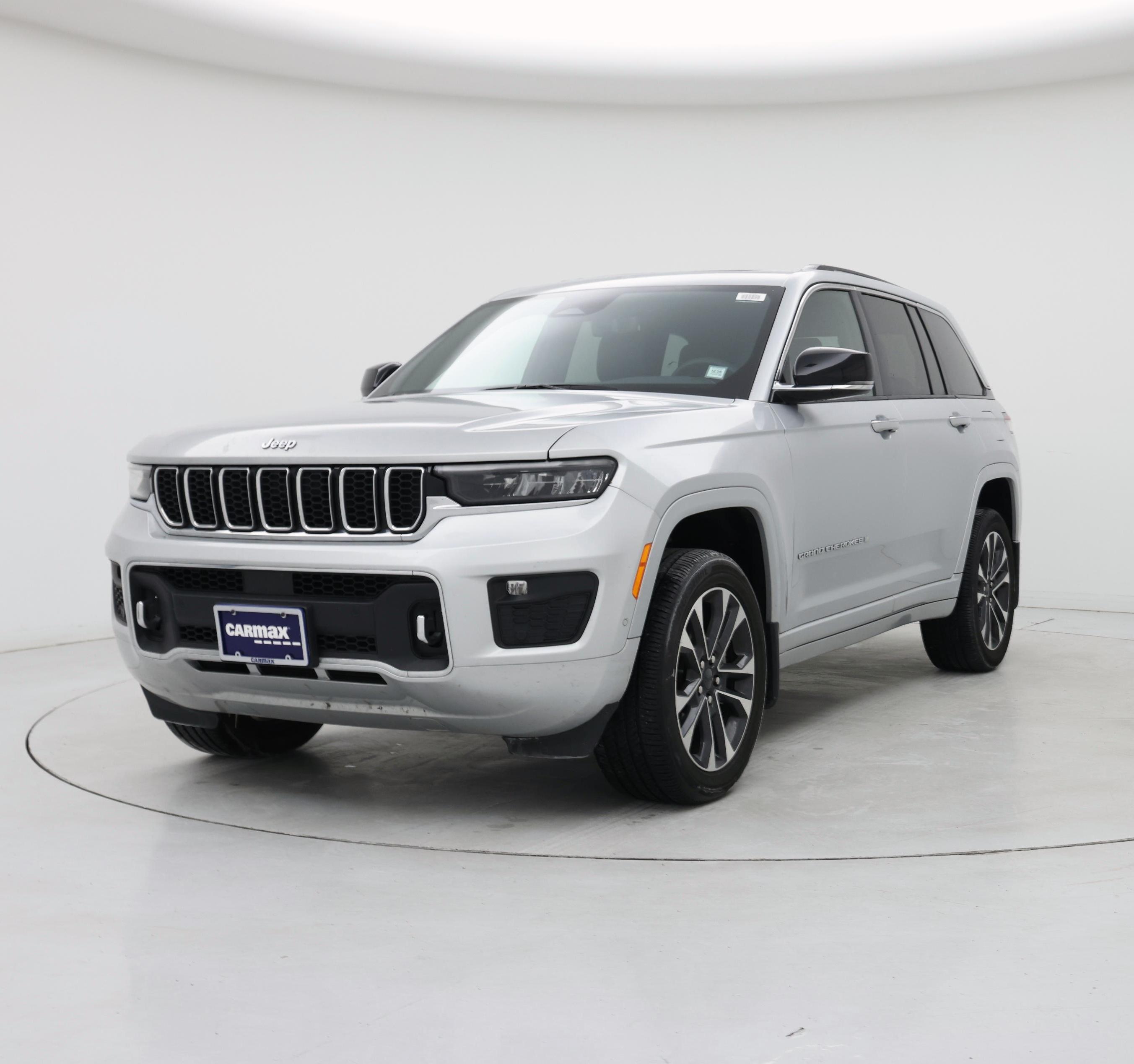 Thumbnail: 2023 Jeep Grand Cherokee - 4