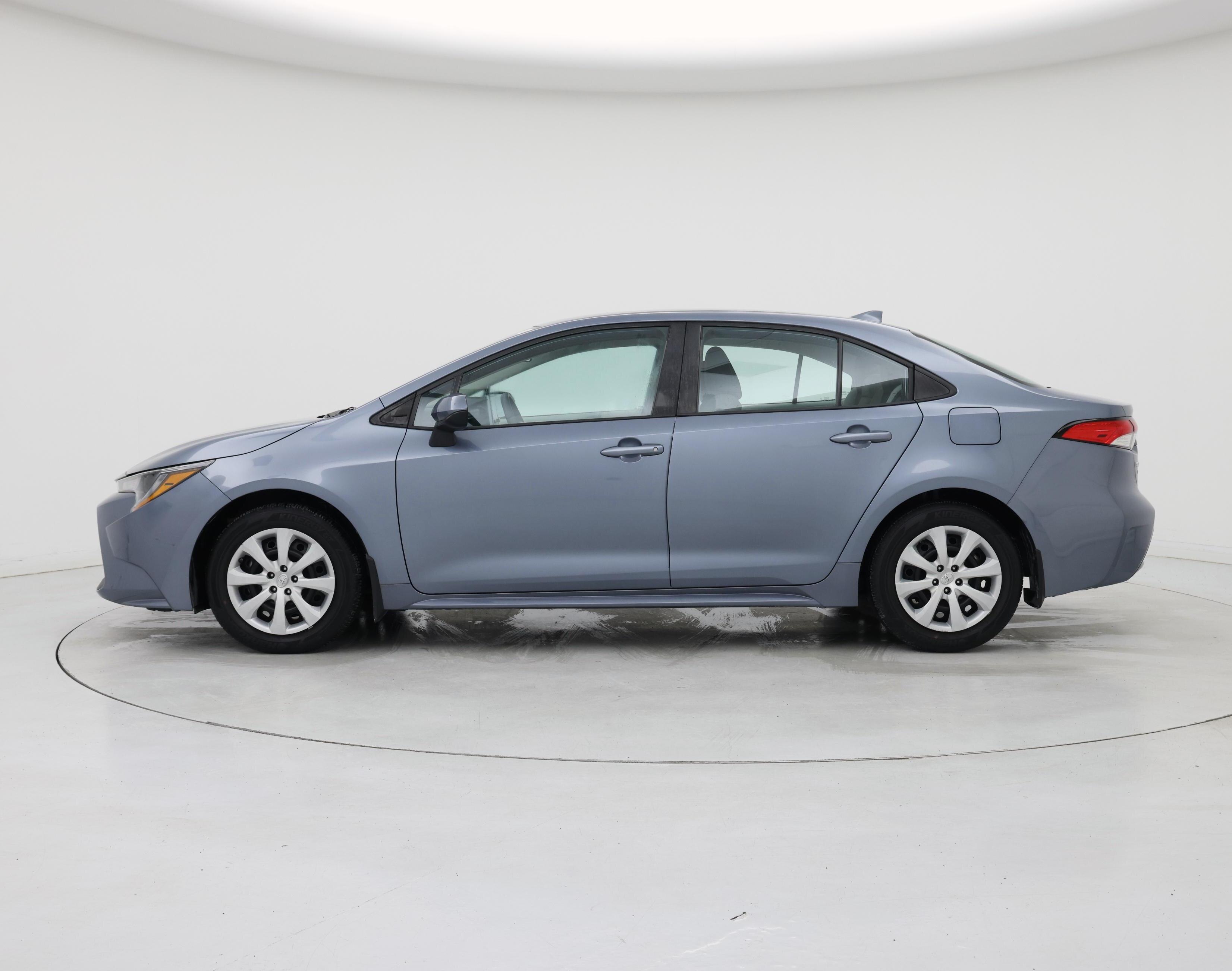 Thumbnail: 2021 Toyota Corolla - 3