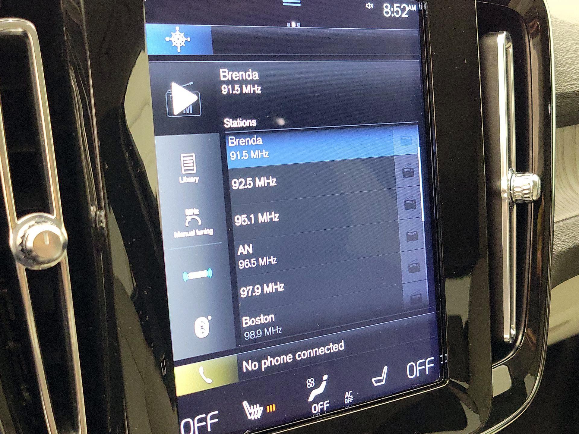 Thumbnail: 2020 Volvo XC40 - 15