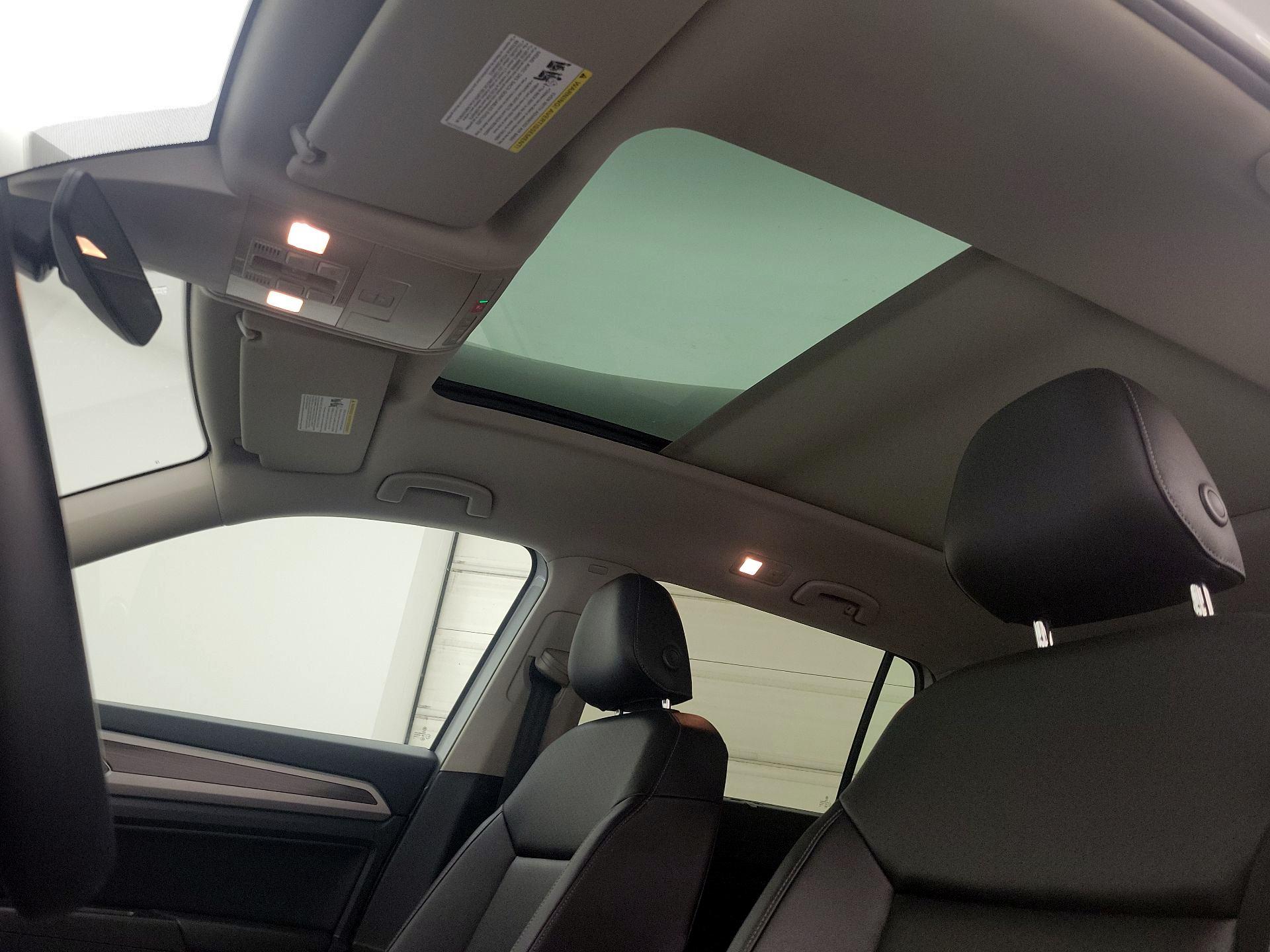 Thumbnail: 2019 Volkswagen Atlas - 19