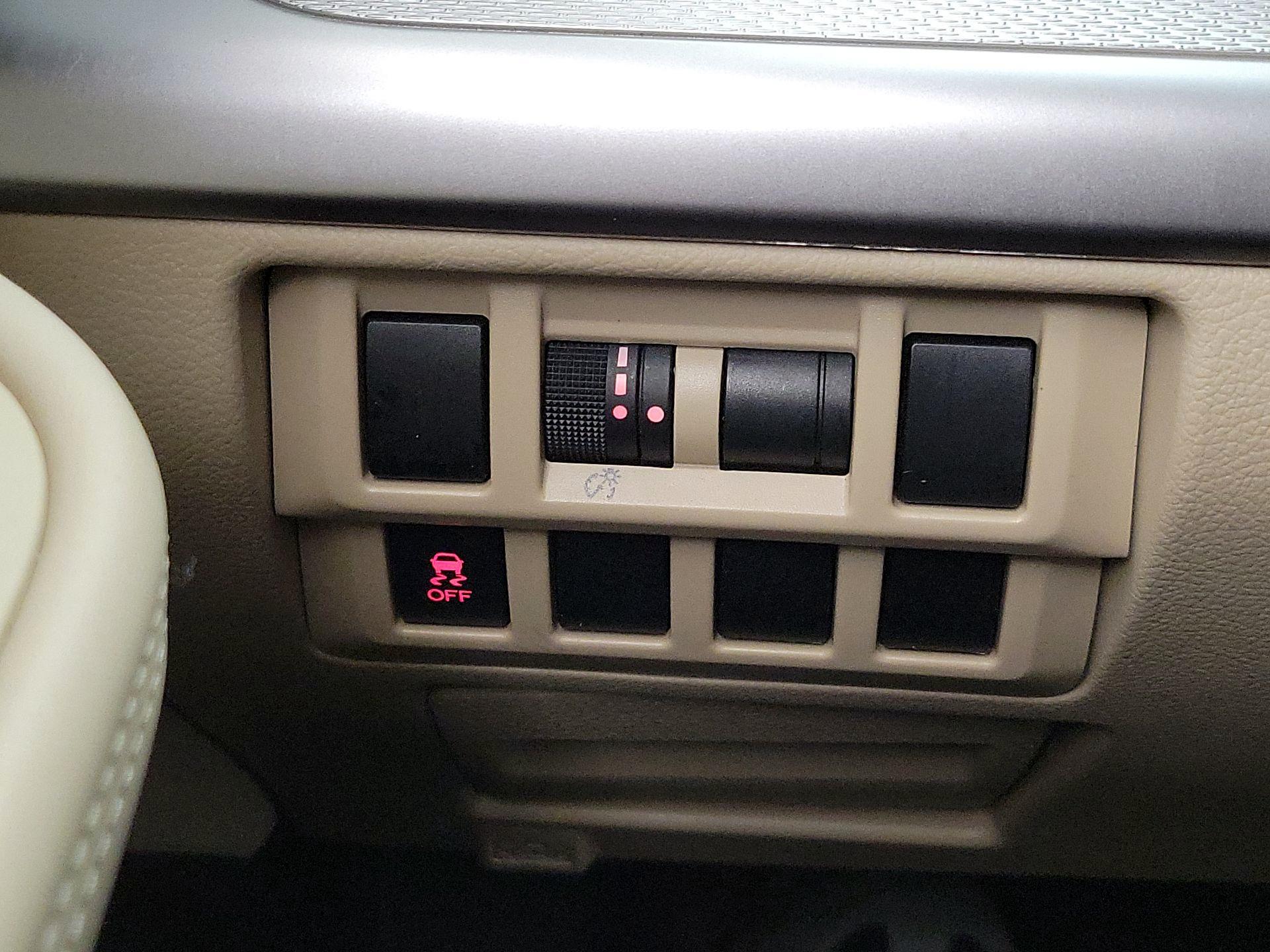 Thumbnail: 2017 Subaru Outback - 13