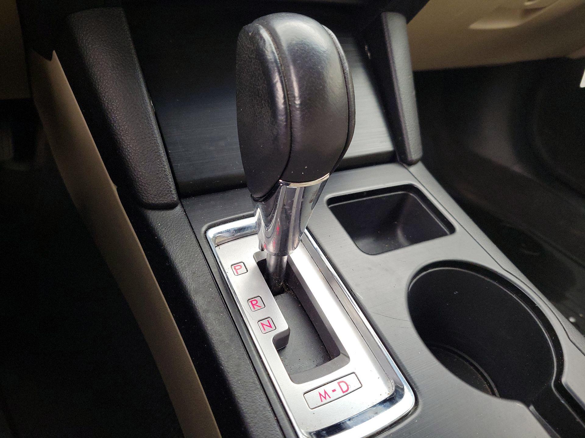 Thumbnail: 2017 Subaru Outback - 17