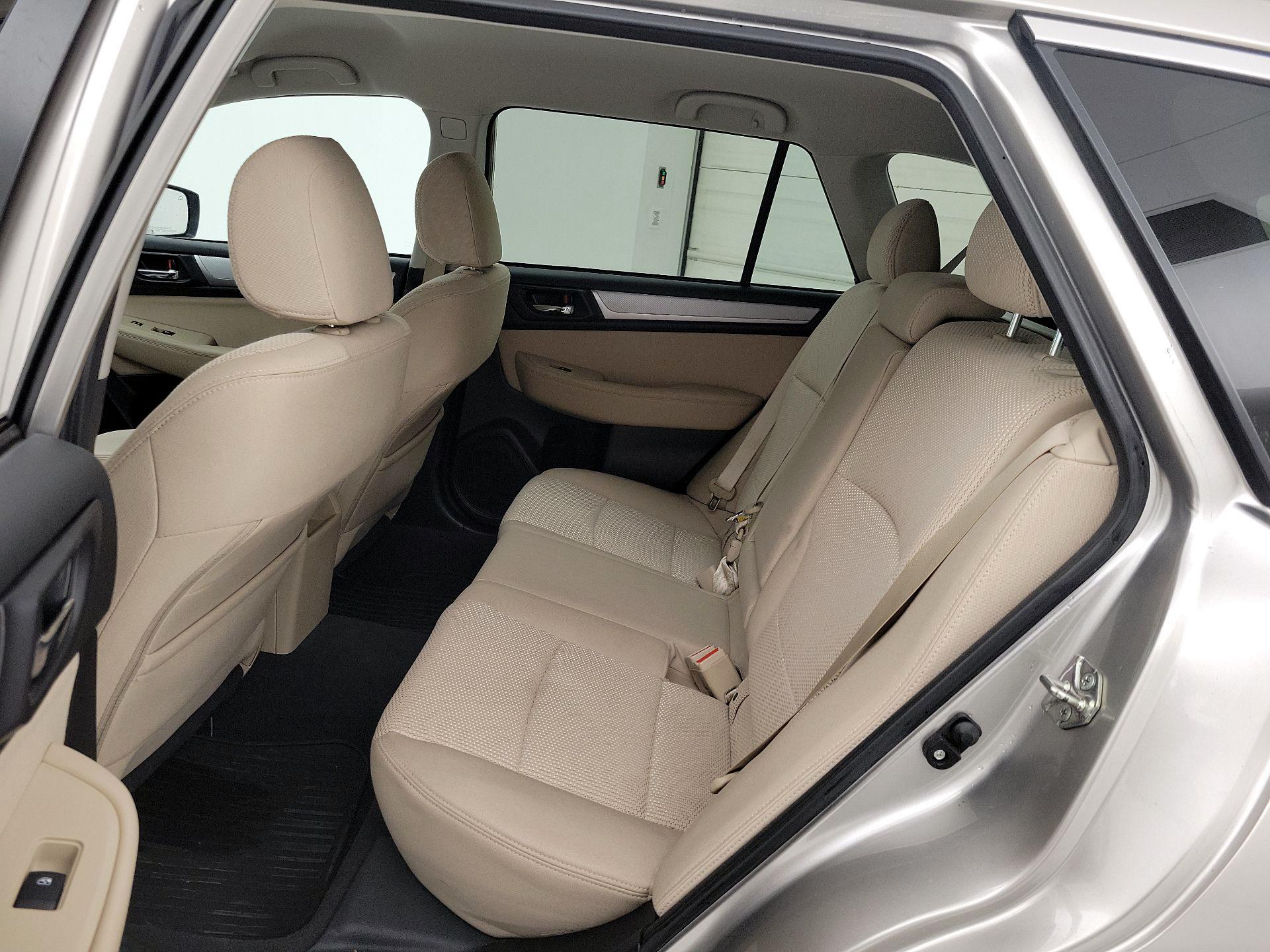 Thumbnail: 2017 Subaru Outback - 19