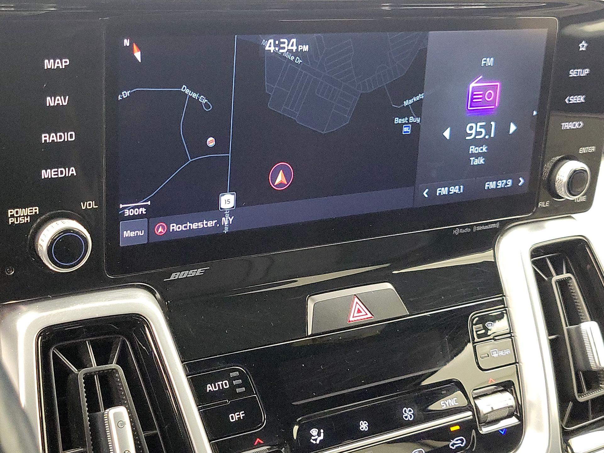 Thumbnail: 2022 Kia Sorento - 14