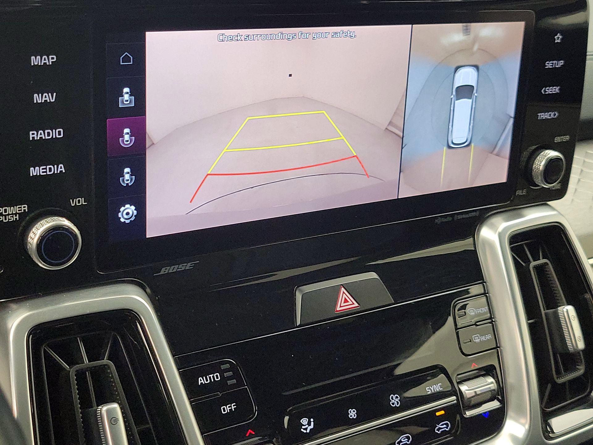 Thumbnail: 2022 Kia Sorento - 15