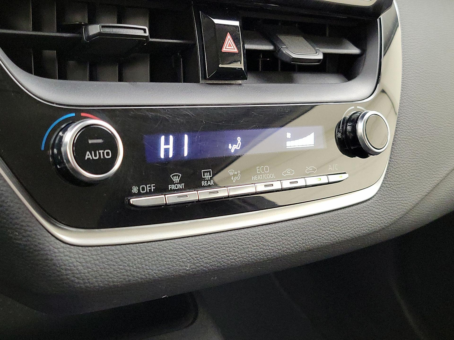 Thumbnail: 2022 Toyota Corolla - 16